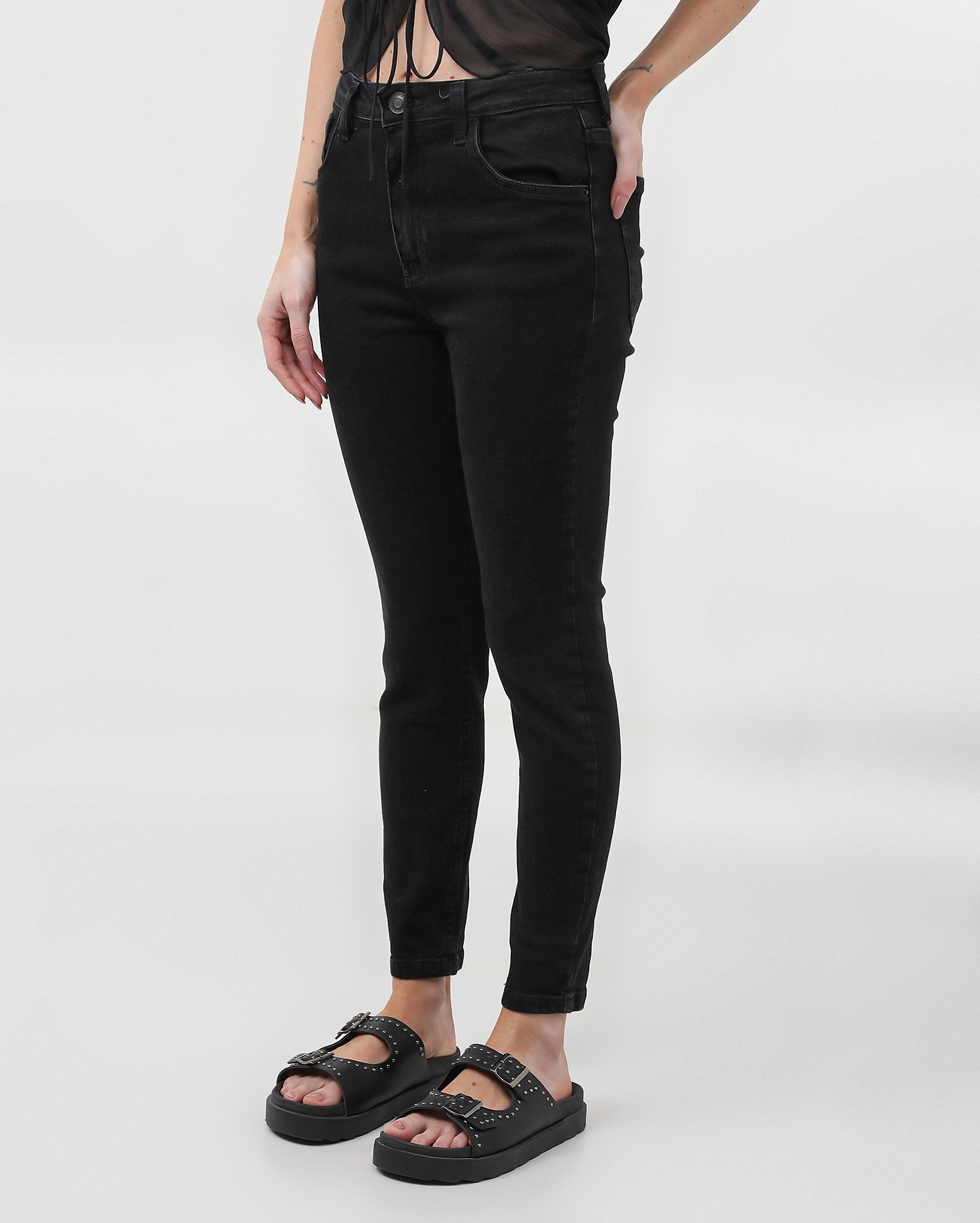 Calça jeans feminina skinny cintura alta estonada - Jeans Black Escuro | Pool Jeans