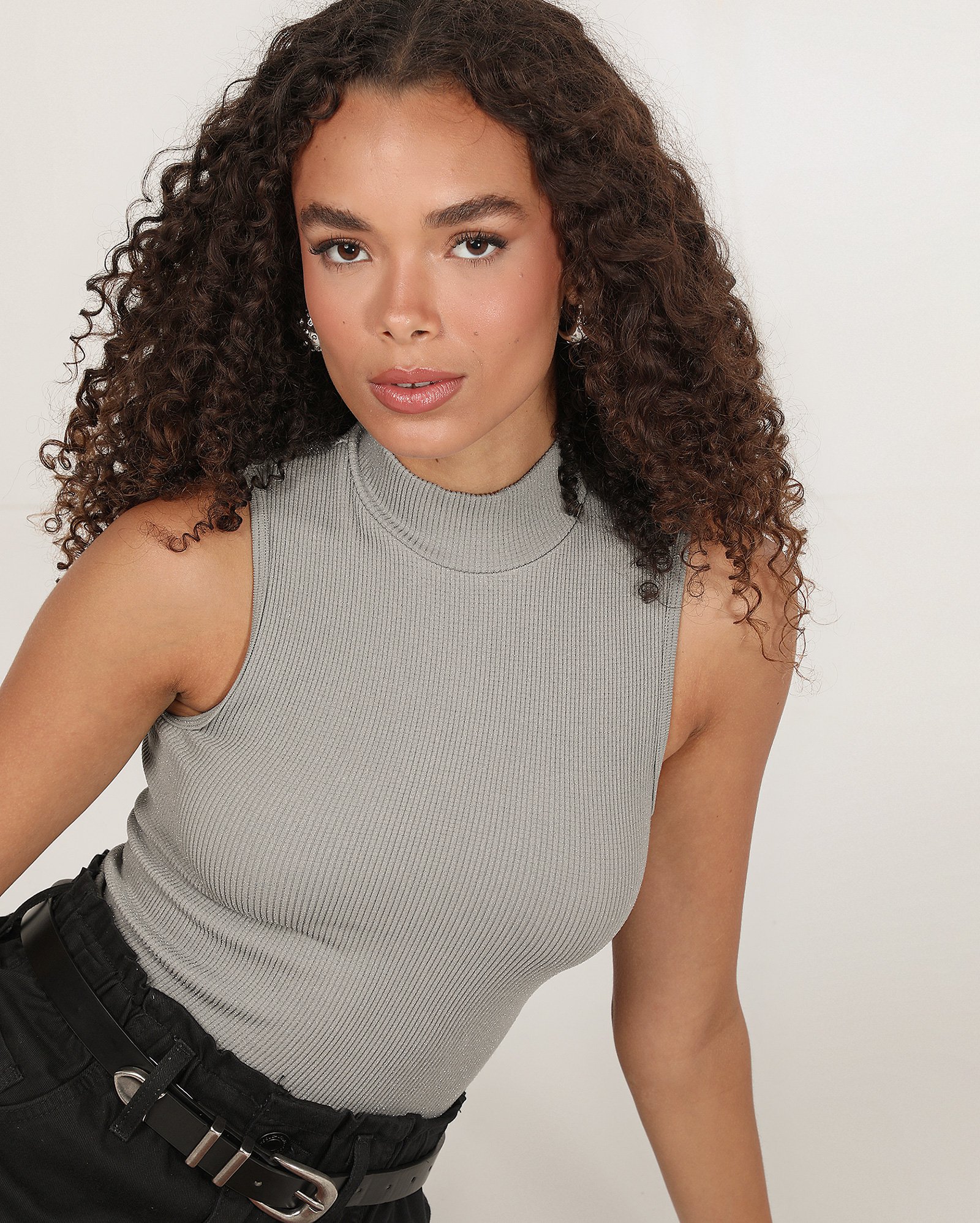 Regata feminina canelada fios metalizados sem costura cinza | Pool