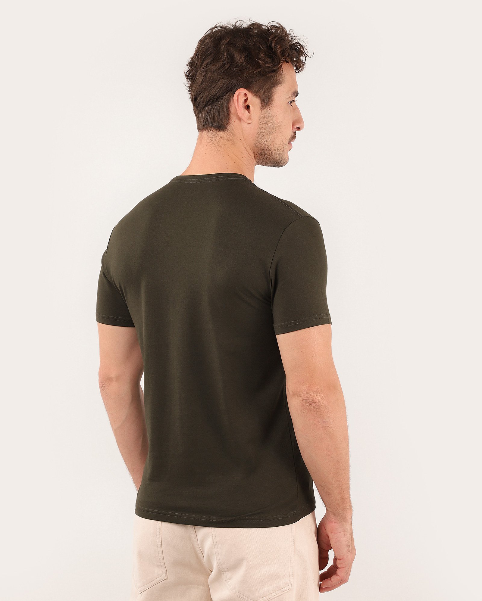 Camiseta masculina Essencial Slim - Verde Escuro