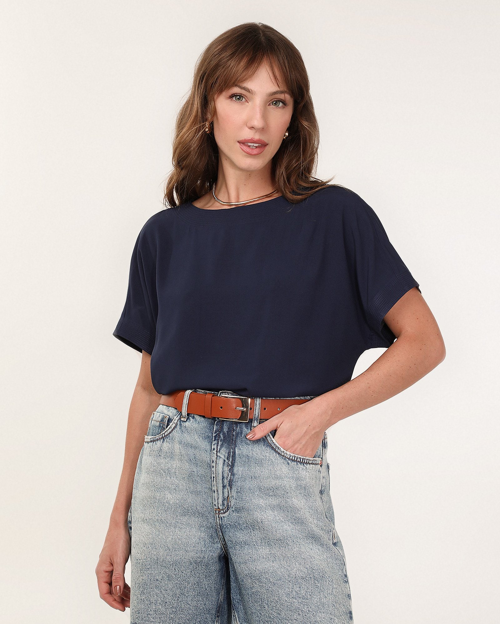 Blusa feminina ampla com pespontos - Azul Escuro