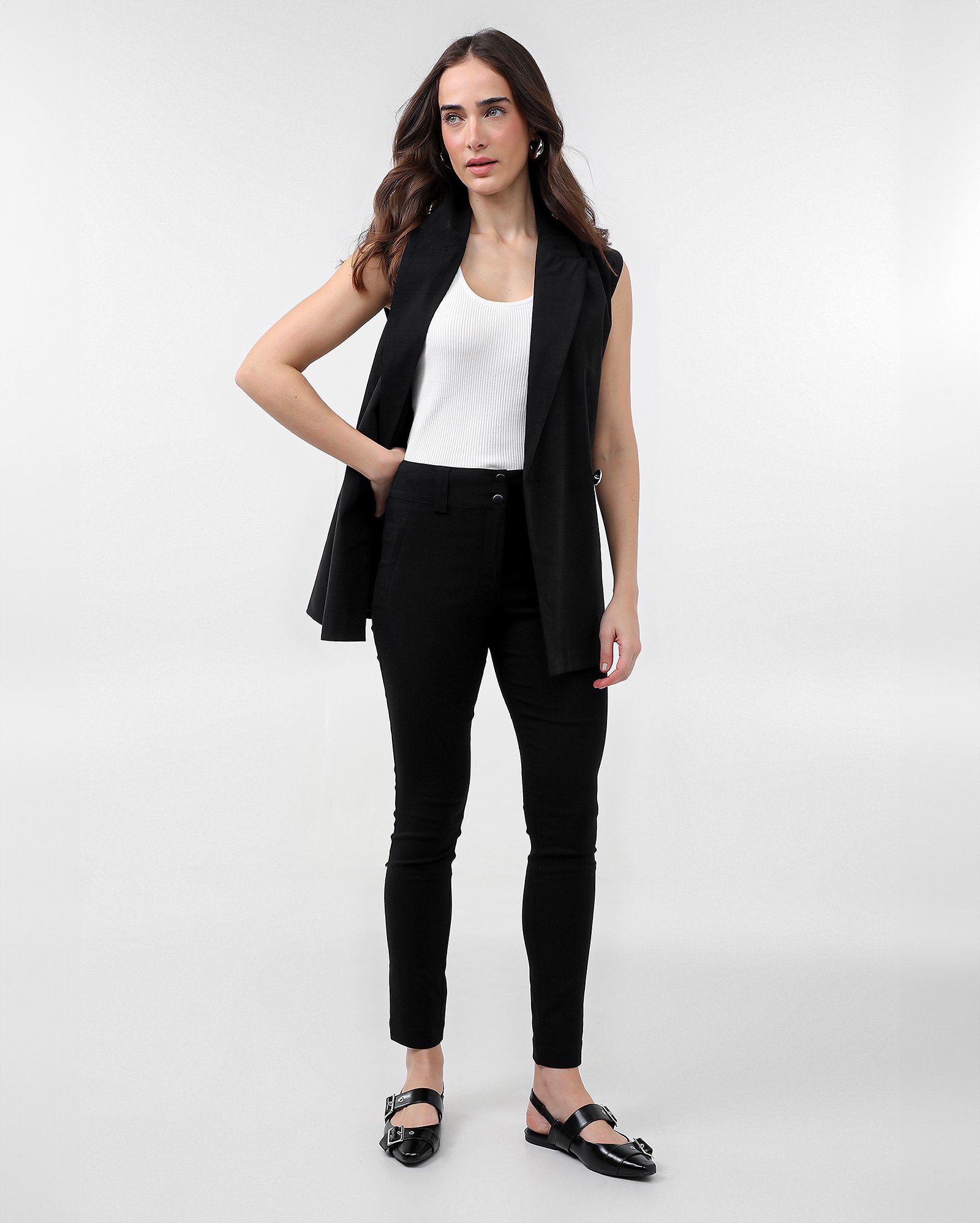 Calça feminina skinny em viscose preta | AK by Riachuelo