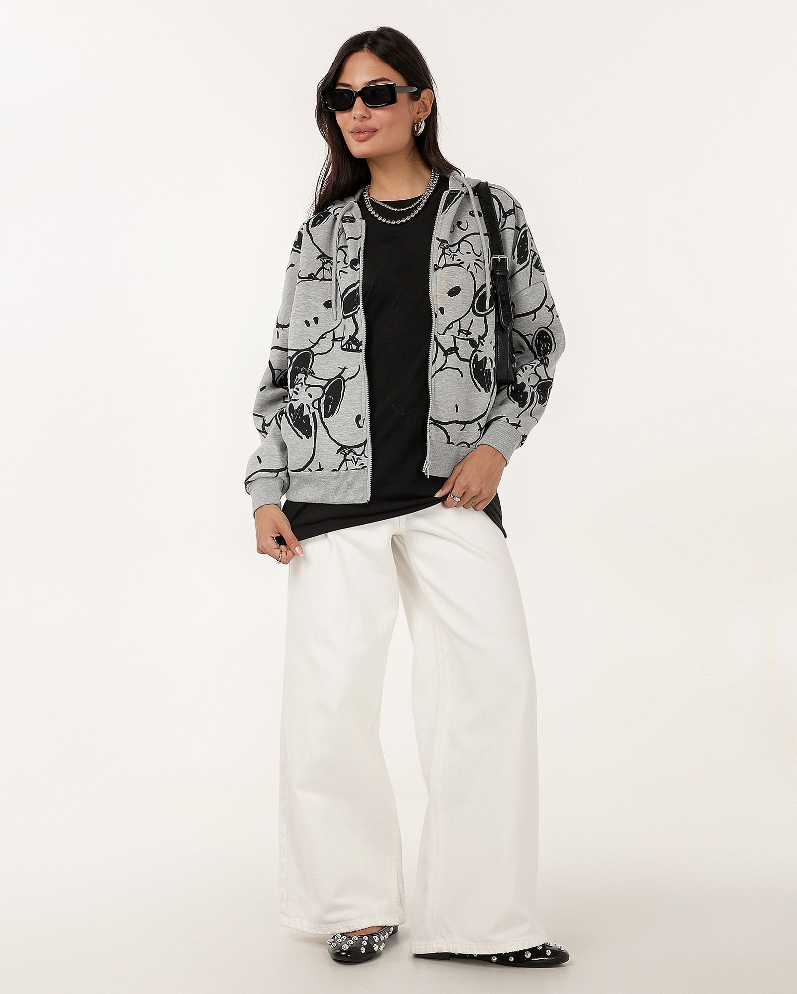 Blusa de moletom feminina com capuz e felpa Snoopy cinza | Peanuts
