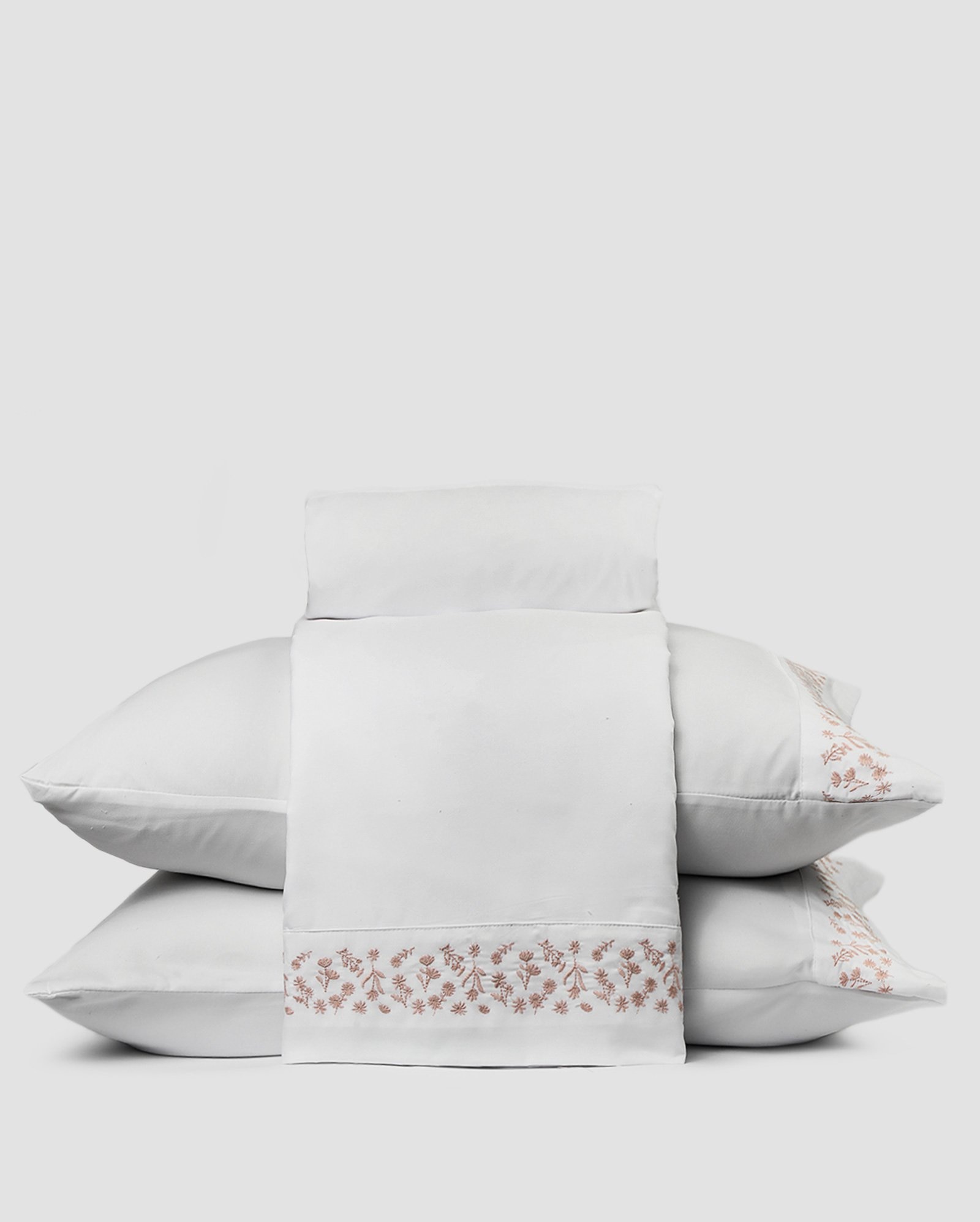 Jogo de cama bordado Rosaria floral branco - CASAL Branco | Casa Riachuelo
