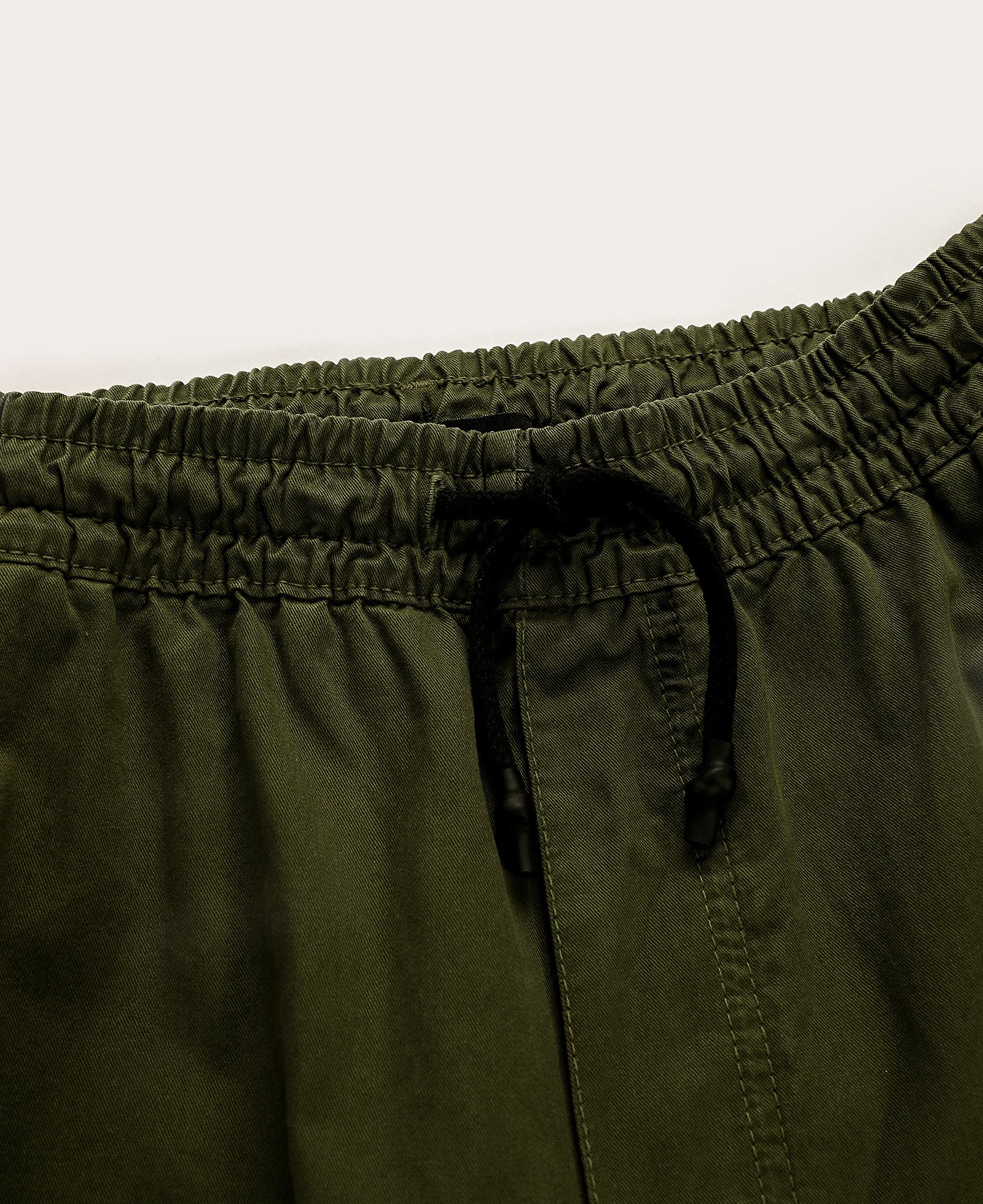 Calça sarja juvenil baggy com bolsos cargo verde | Pool