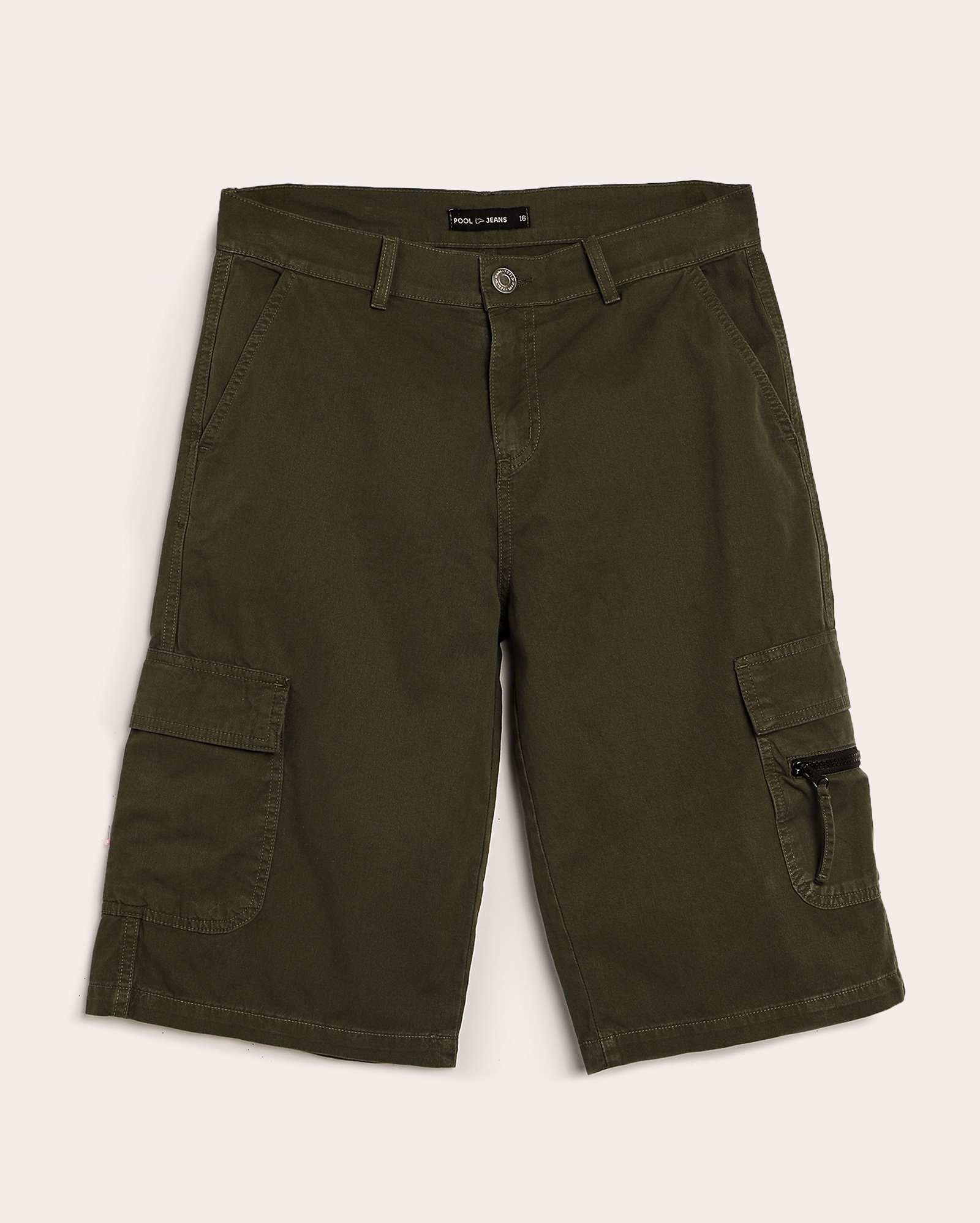 Bermuda sarja juvenil skater com bolsos cargo verde | Pool