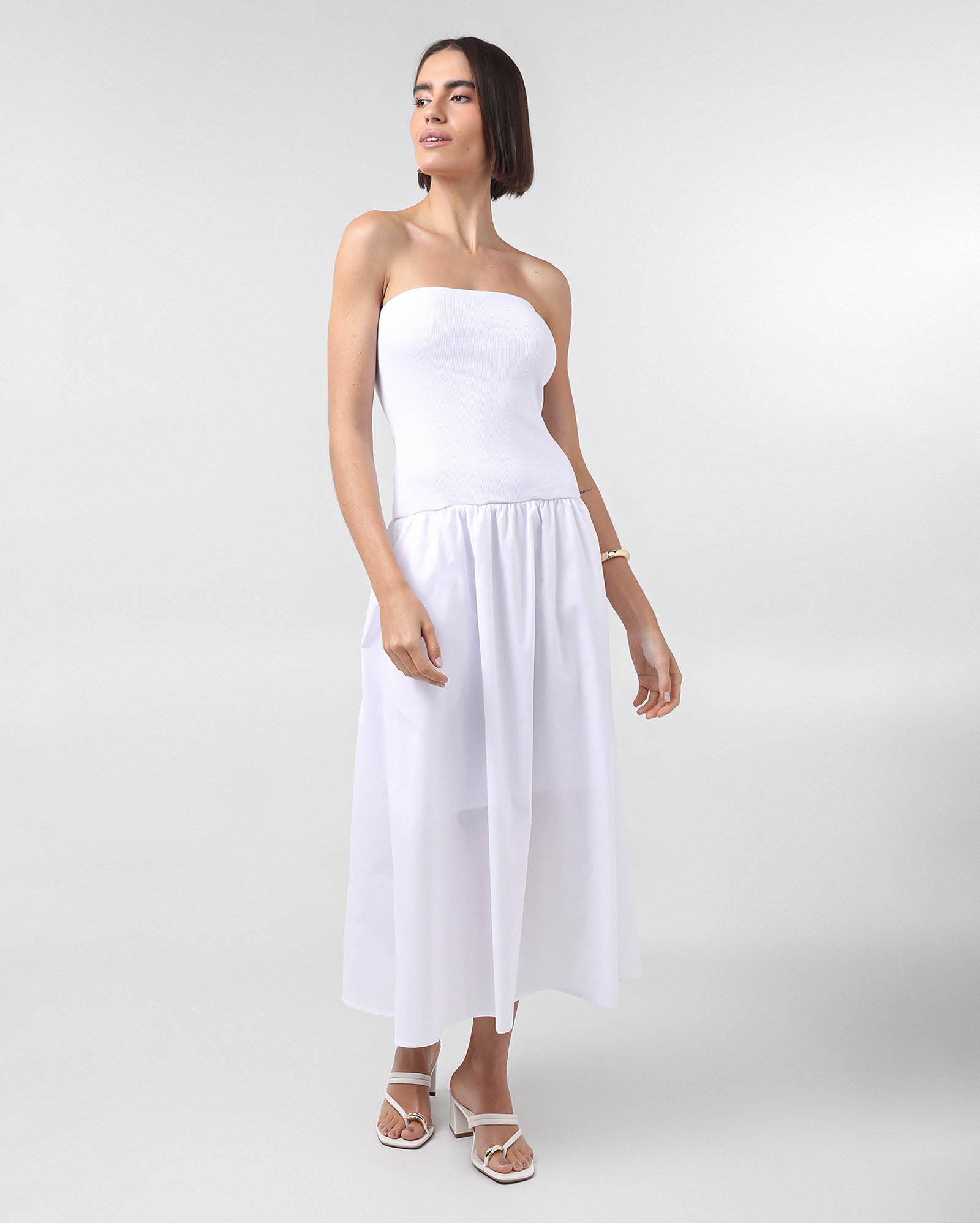 Vestido midi de ribana com cintura baixa e bolsos - Branco