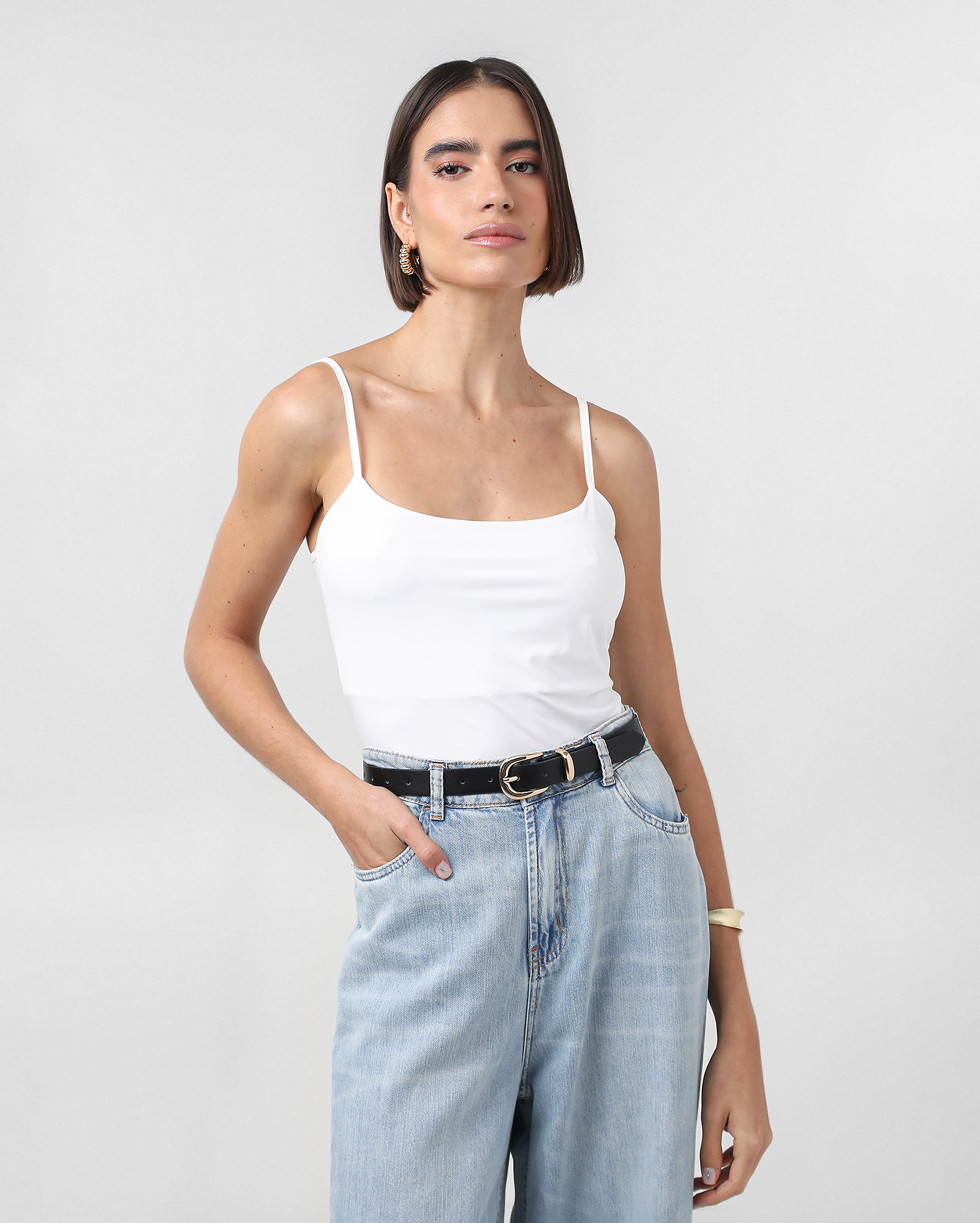 Regata feminina ajustada lisa - Branco | Pool Basics