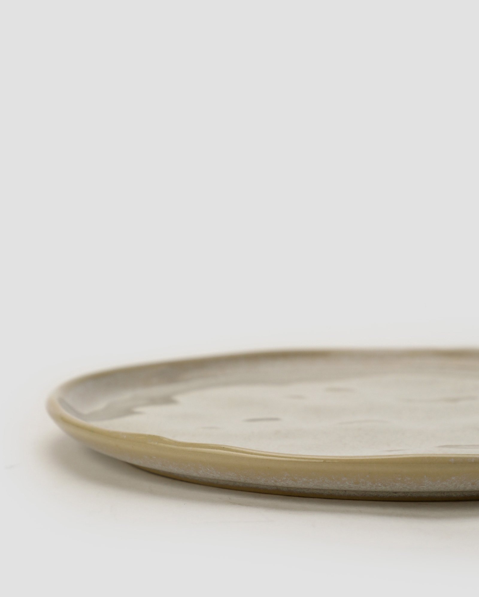 Prato de sobremesa bio stoneware Latte 21,5cm off-white | Porto Brasil