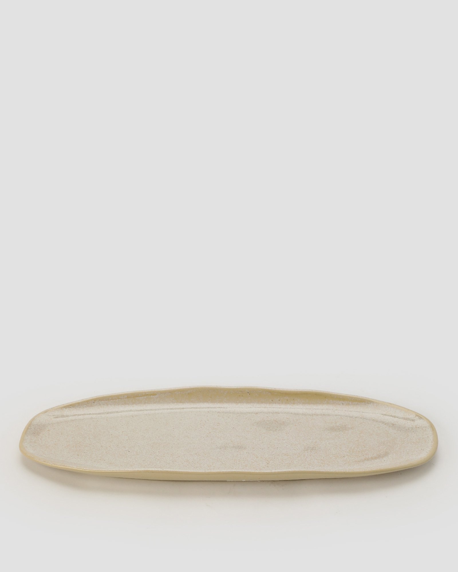 Travessa stoneware oval bio Latte 36cm off-white | Porto Brasil