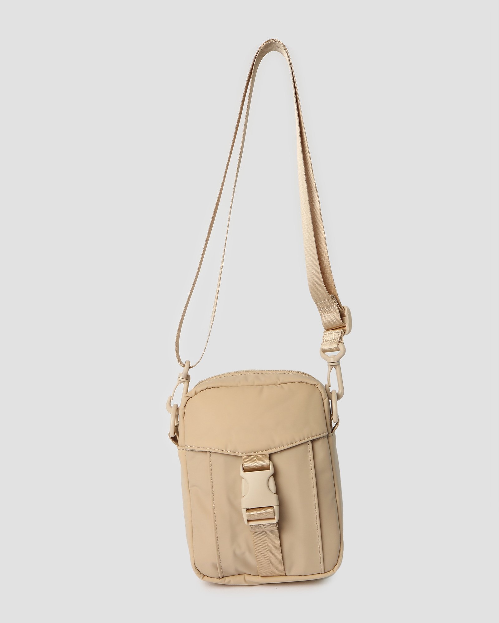 Pochete masculina crossbody por engate bege | Accessori by Riachuelo