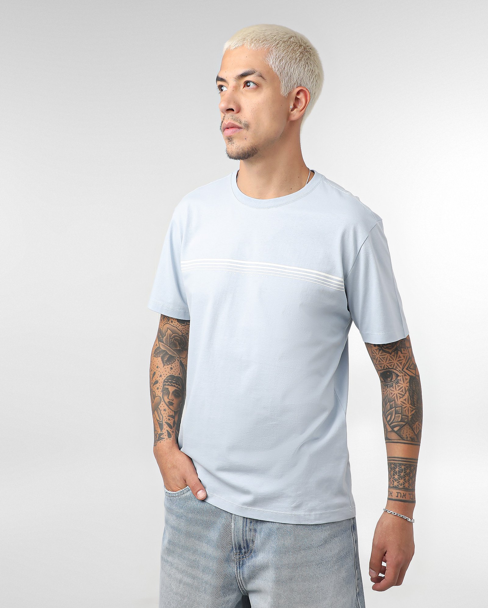 Camiseta masculina regular manga curta sun hunters listras - Azul Claro | Pool
