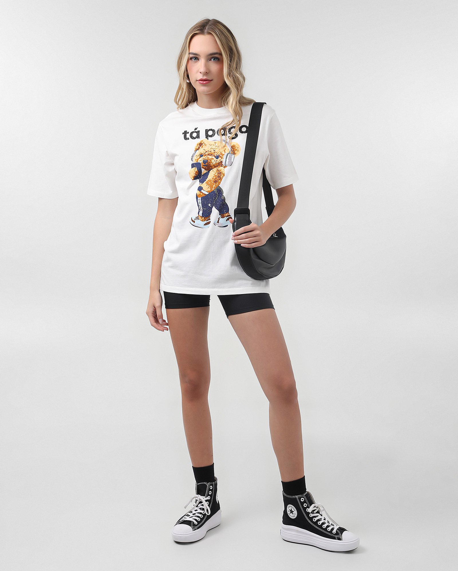 Camiseta feminina oversized urso ta pago branca | Pool — foto 3