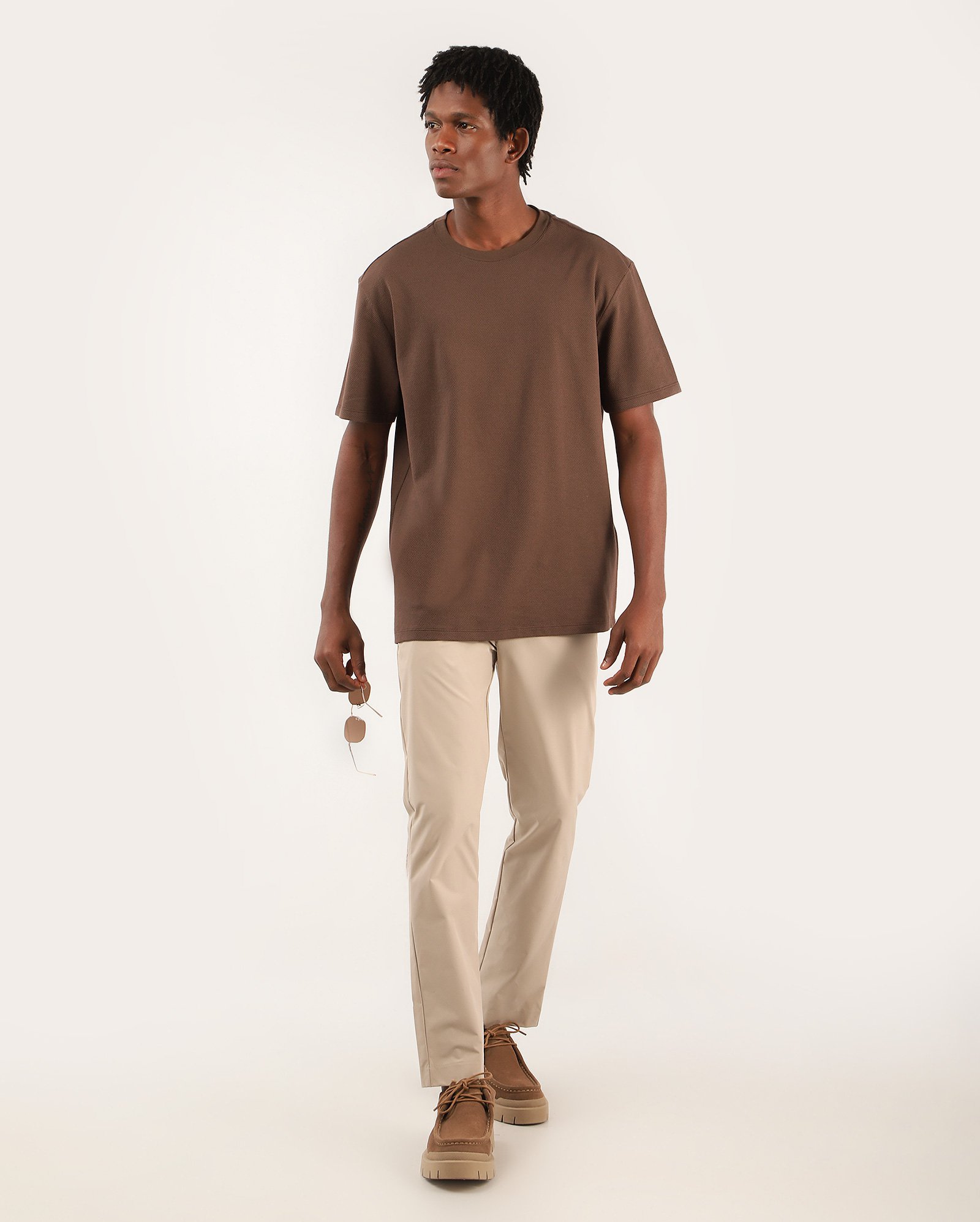 Camiseta masculina regular texturizada marrom | Original by Riachuelo