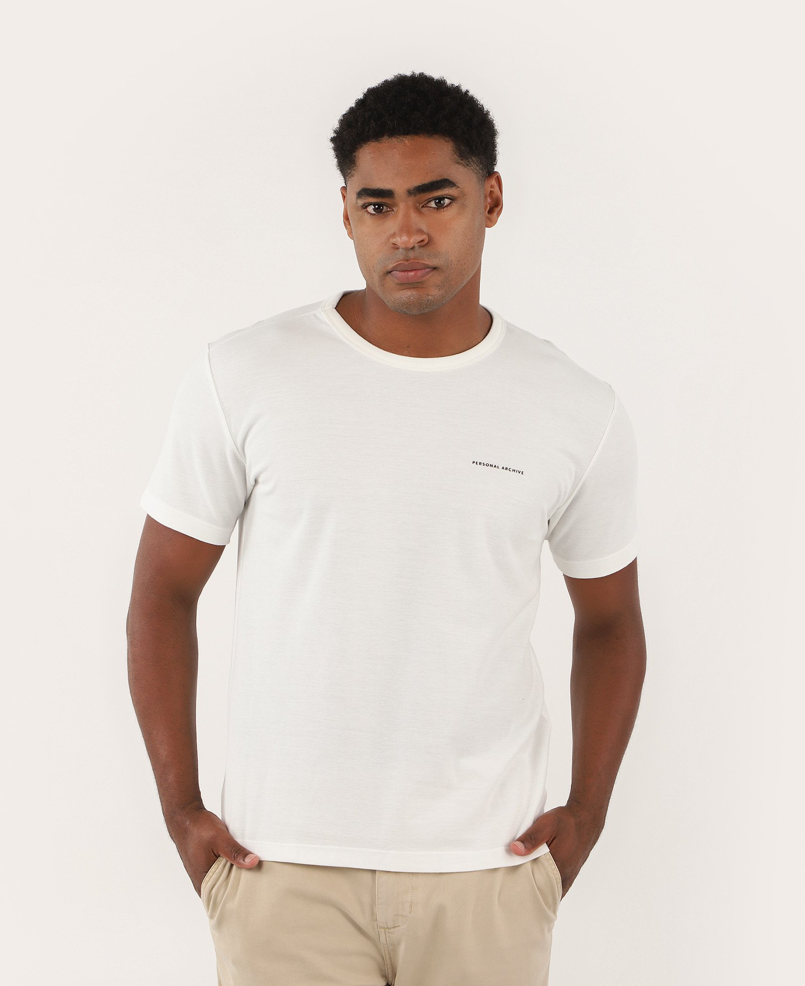 Camiseta masculina regular piquet lettering branca | Original by Riachuelo