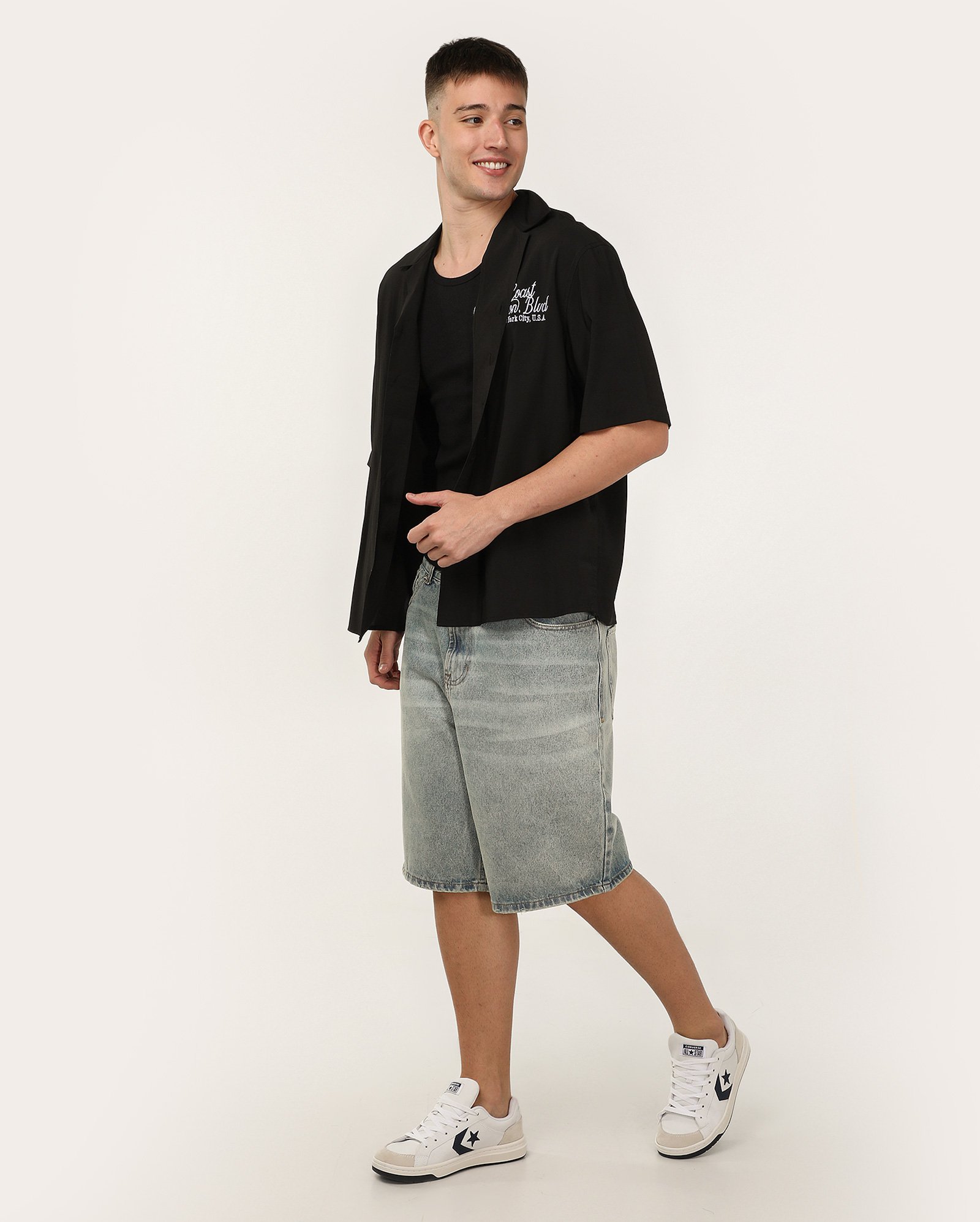 Bermuda jeans masculina skater cintura baixa denim médio | Pool Jeans