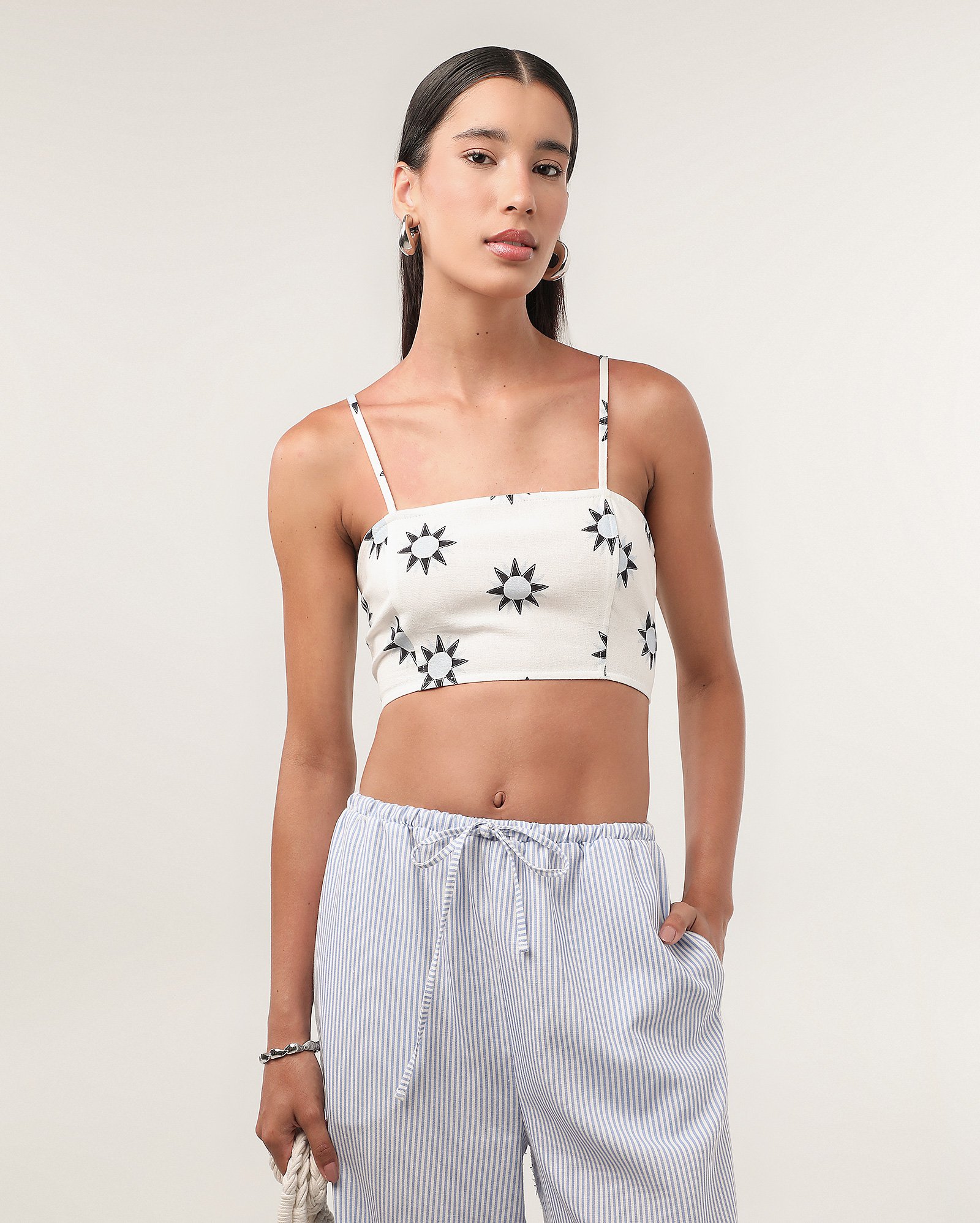 Regata cropped em viscolinho - off-white