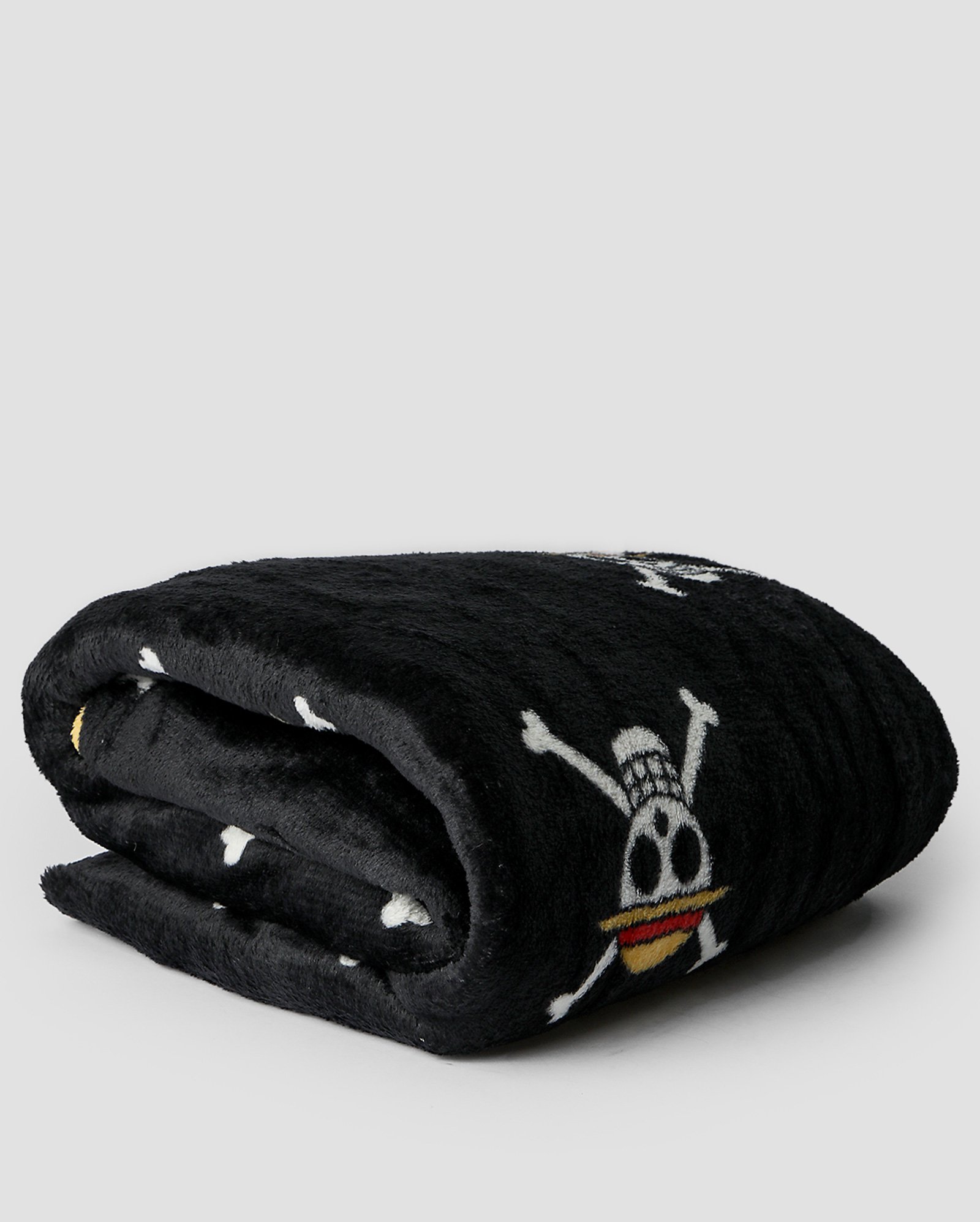 Manta solteiro flannel microfibra One Piece preta | Casa Riachuelo
