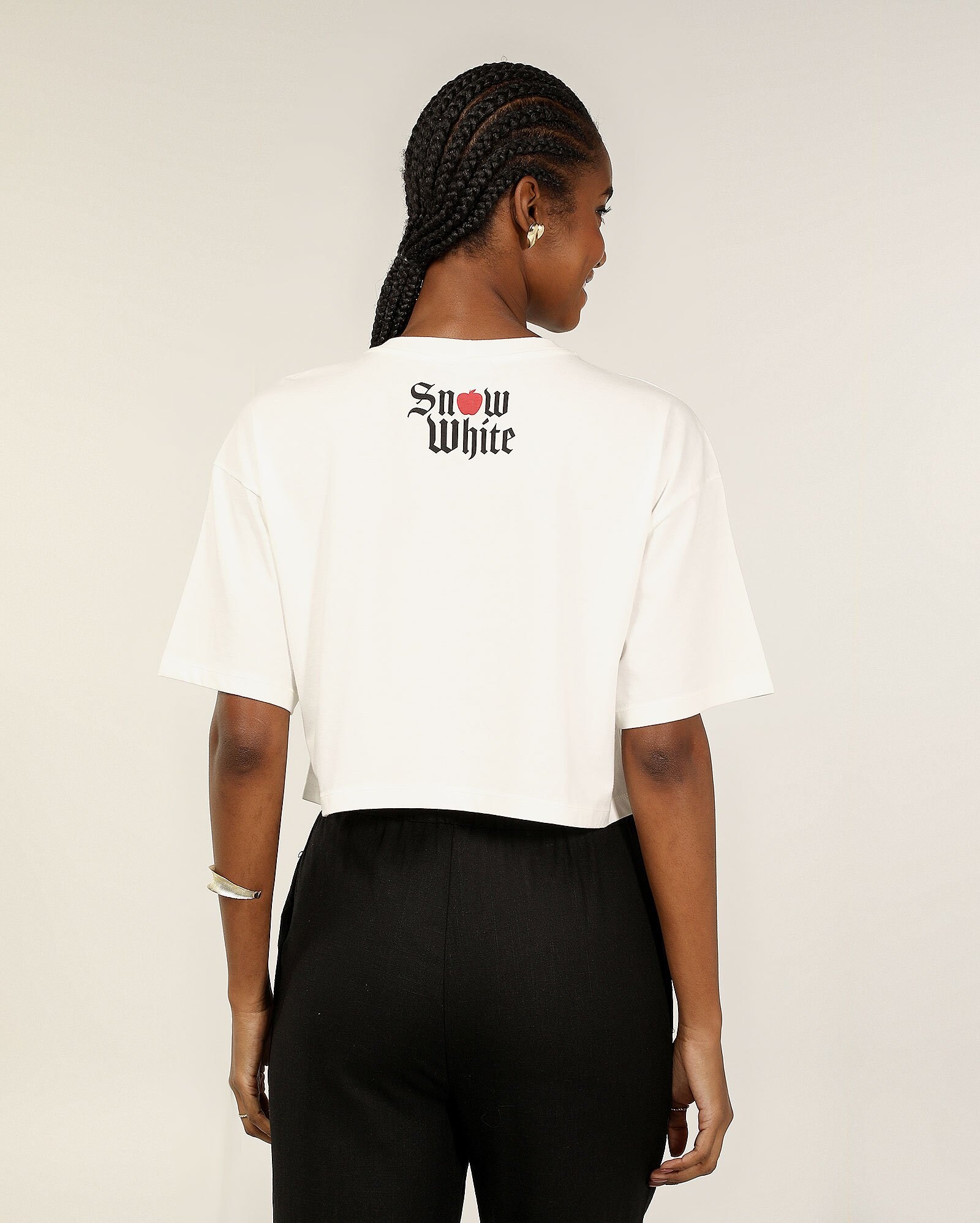 Camiseta cropped bordado maça branca | Pool — foto 2