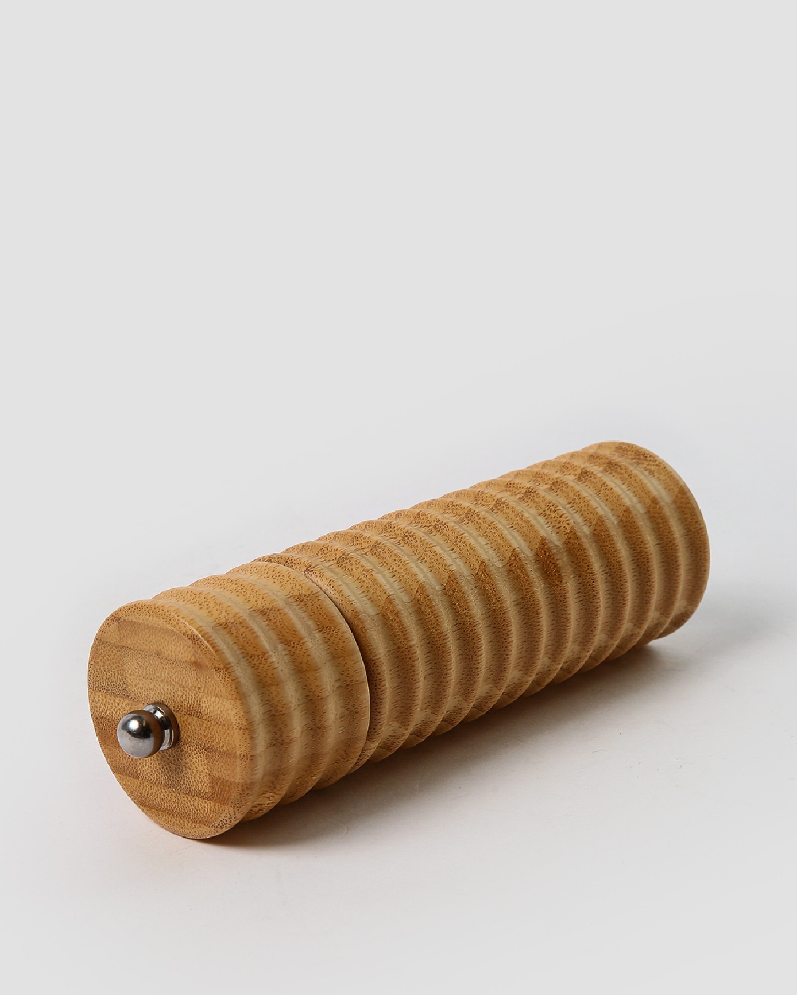 Moedor de temperos em bambu Francis 16cm bege | Casa Riachuelo