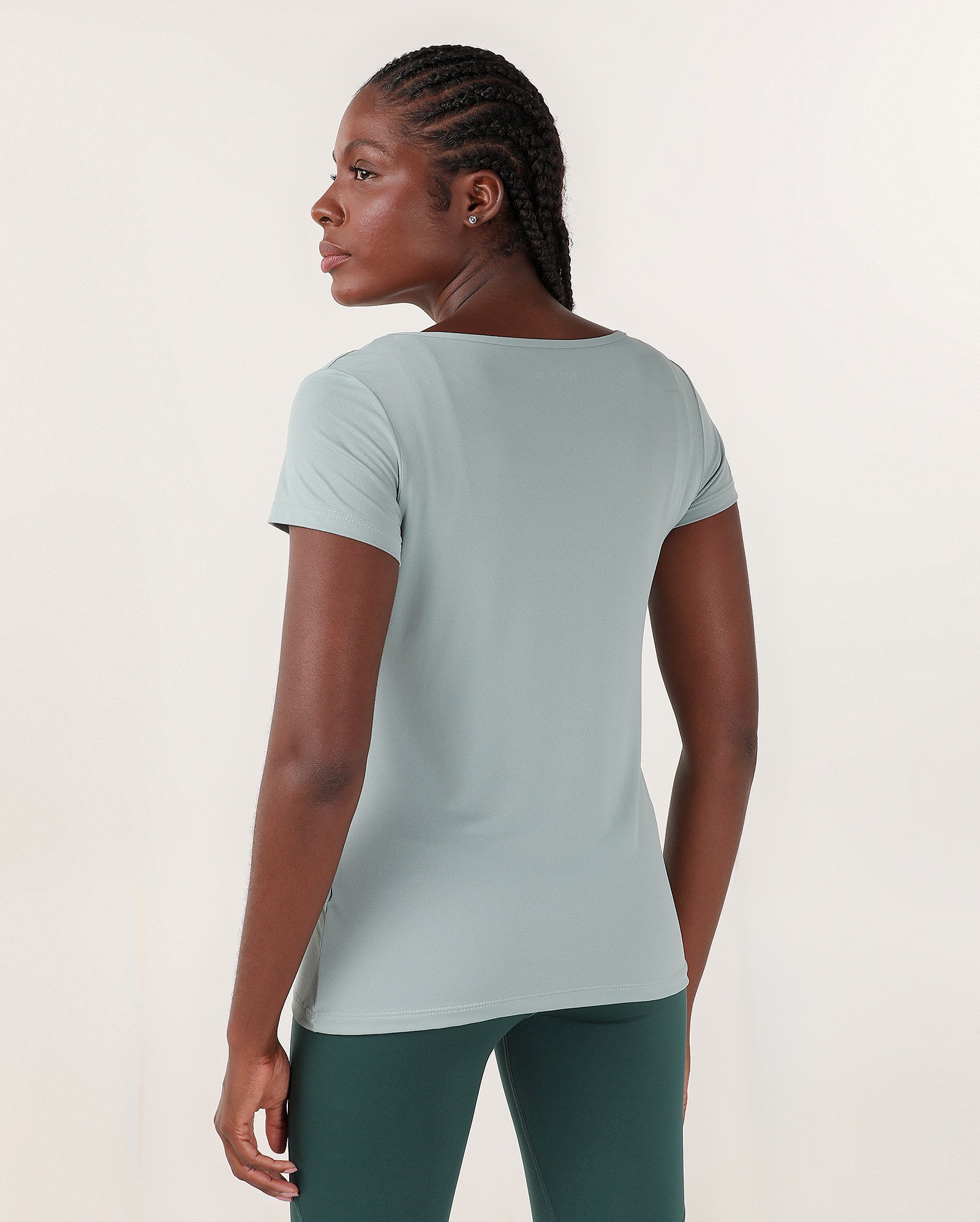 Camiseta esportiva feminina de poliamida respirável - Azul Bebê | BodyWork