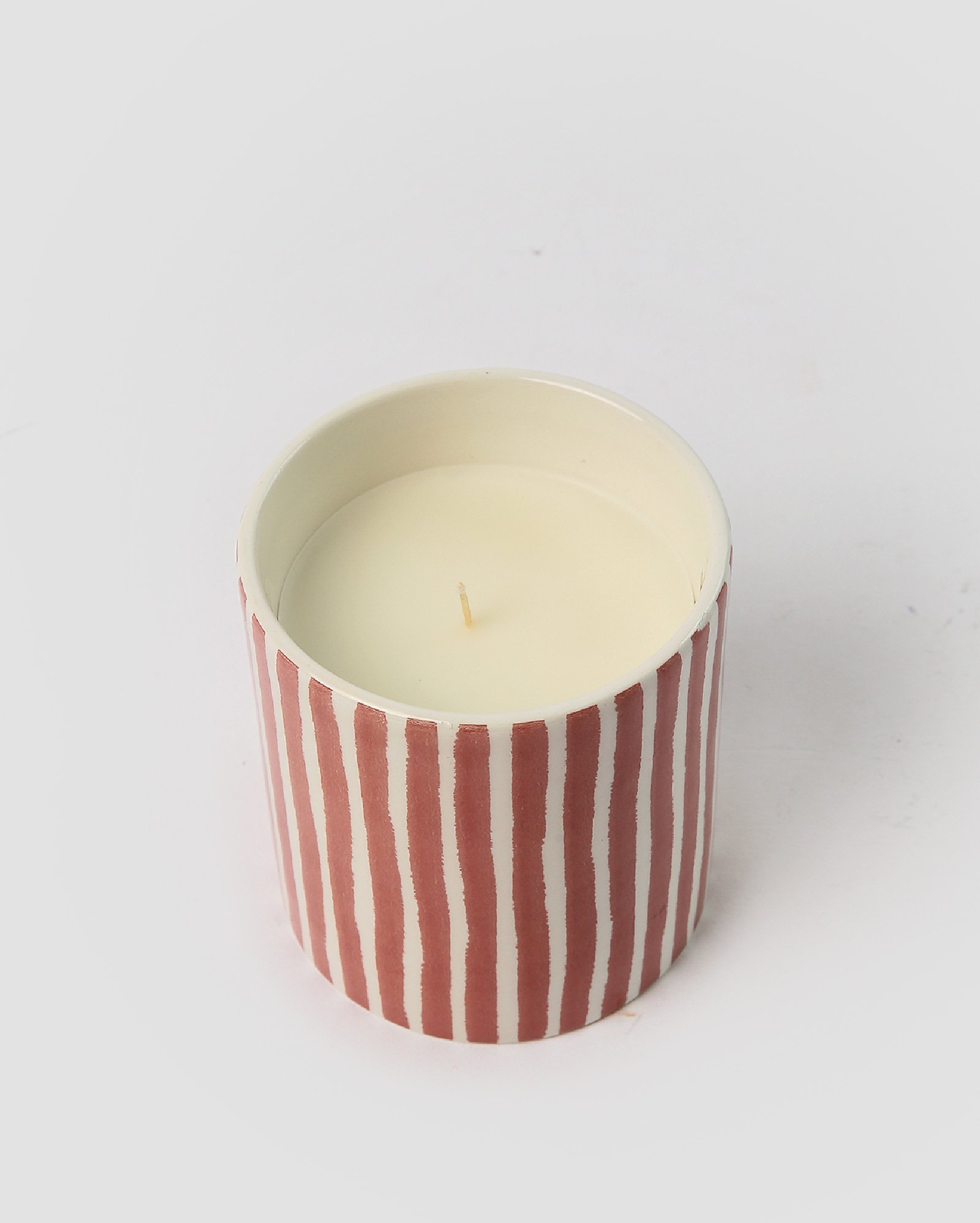 Vela aromática pote com tampa holly berry 330g | Casa Riachuelo