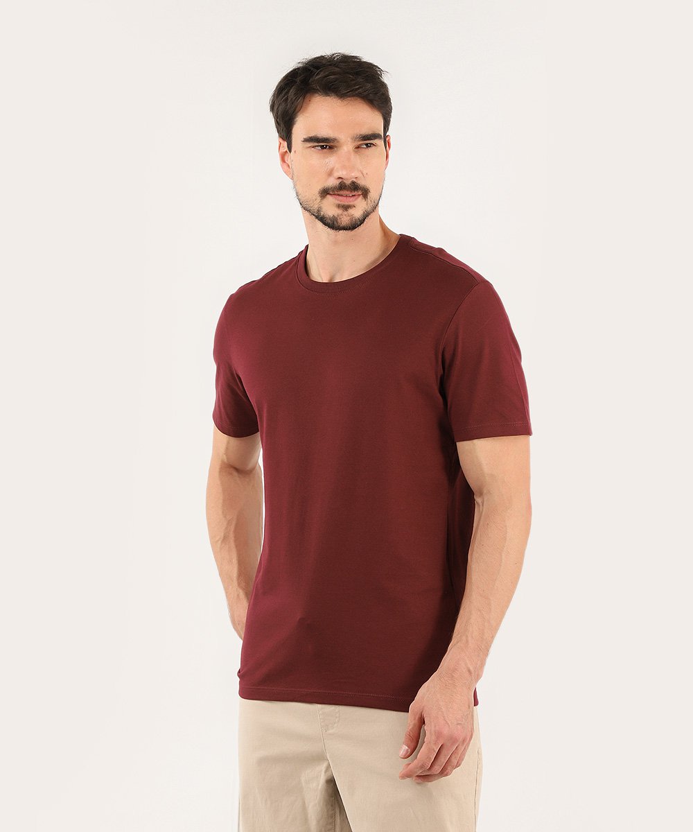 Camiseta masculina Essencial Regular - Vinho