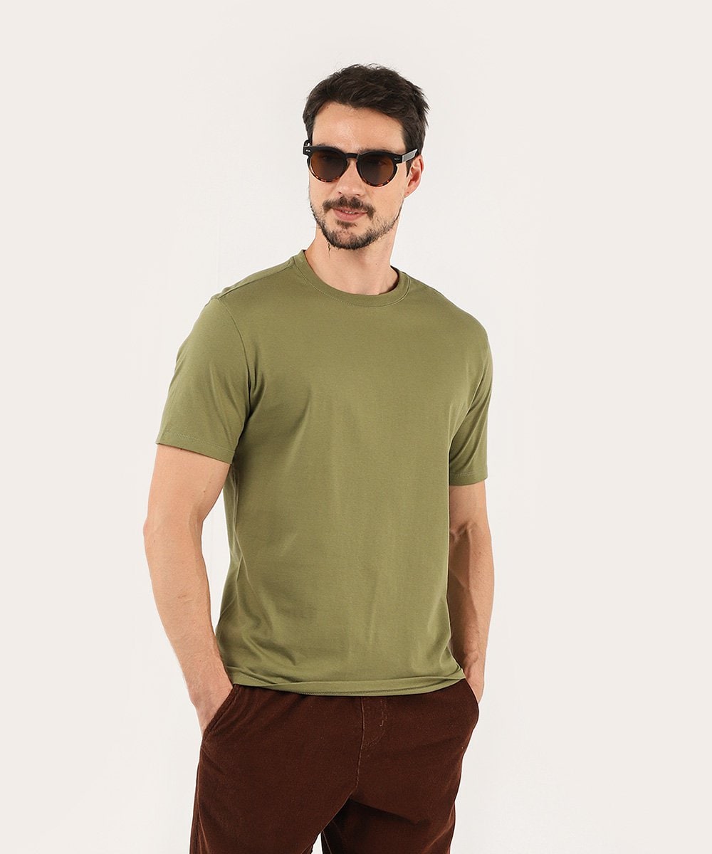 Camiseta masculina Essencial Regular