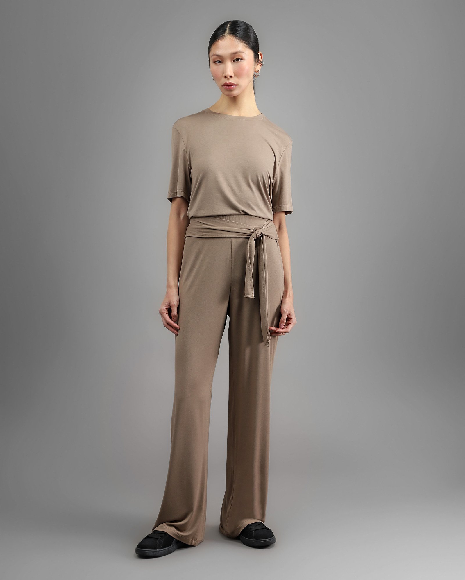 Calça feminina Tech UltraFresh - Marrom Claro