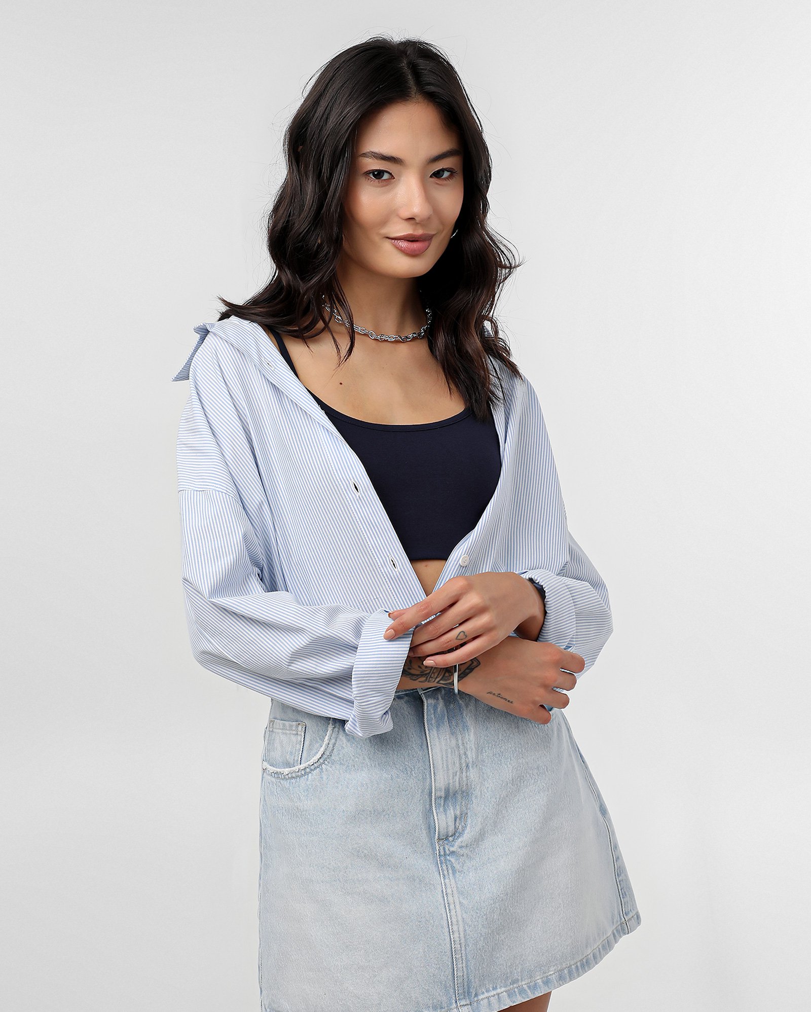 Regata cropped lisa com gola U azul | Pool Basics