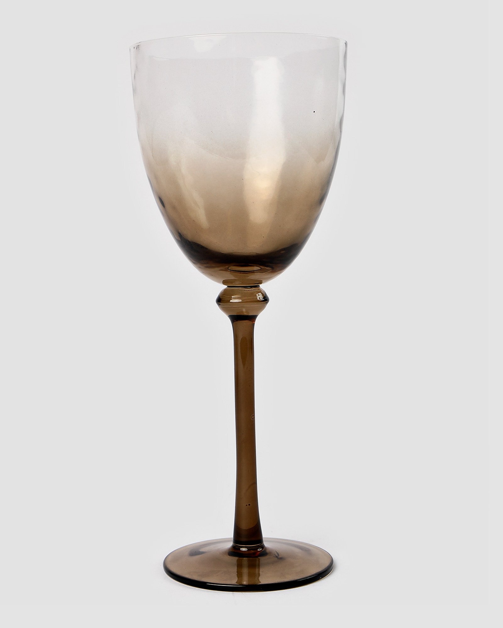 Taça de vinho em vidro Myra 390ml marrom | Casa Riachuelo