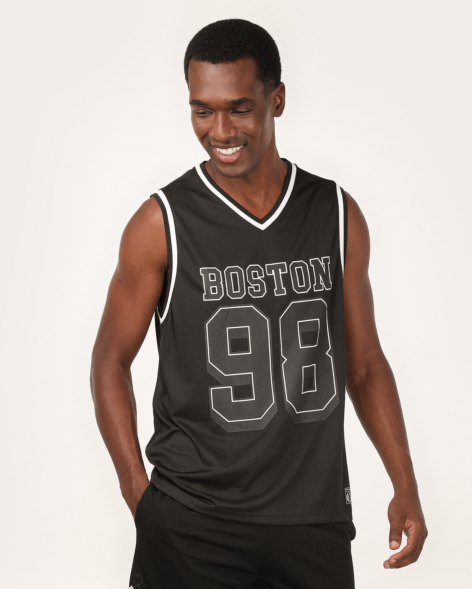 Regata esportiva masculina basquete Boston 98 preta | BodyWork by Riachuelo