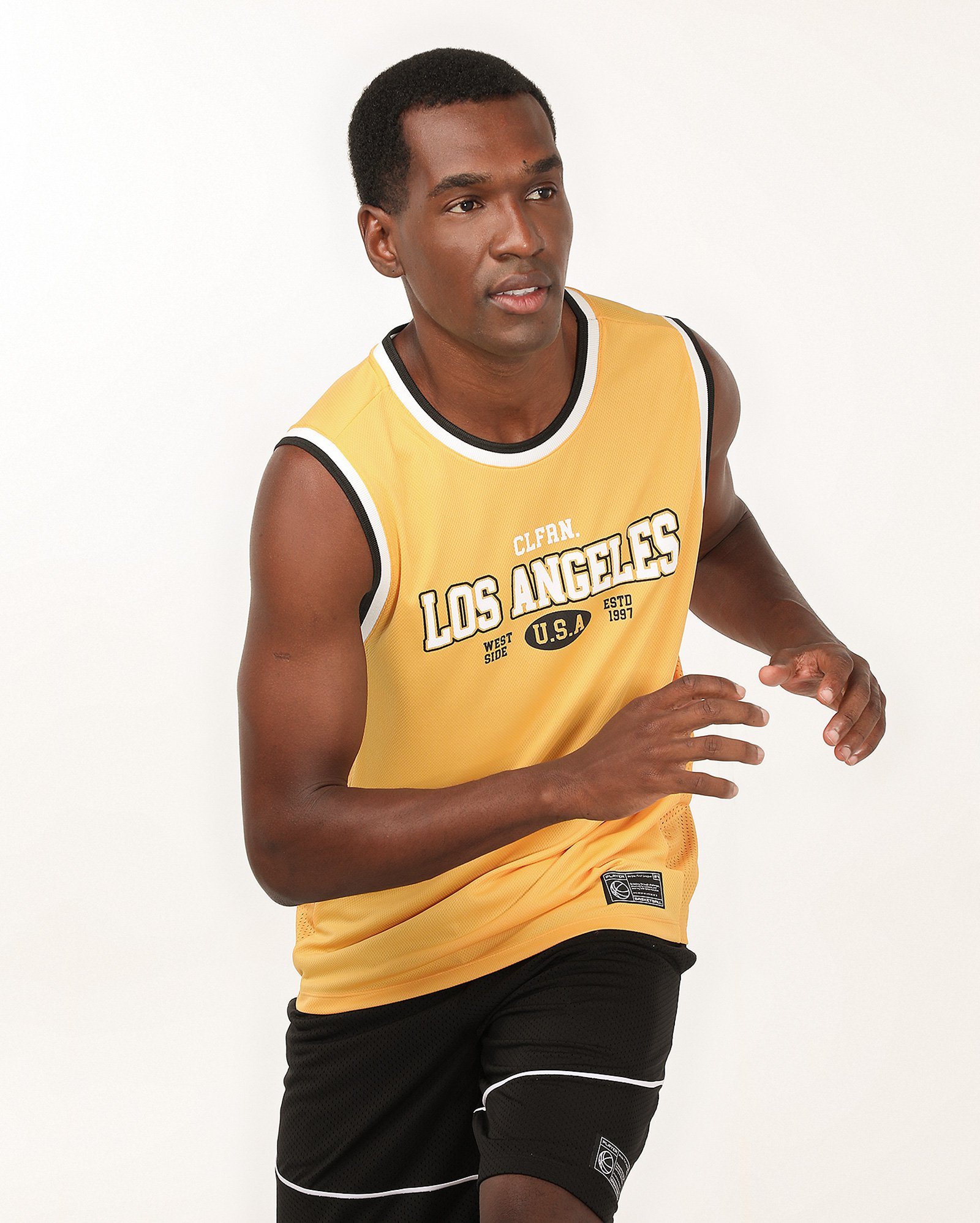 Regata esportiva masculina basquete LA - Amarelo | BodyWork by Riachuelo
