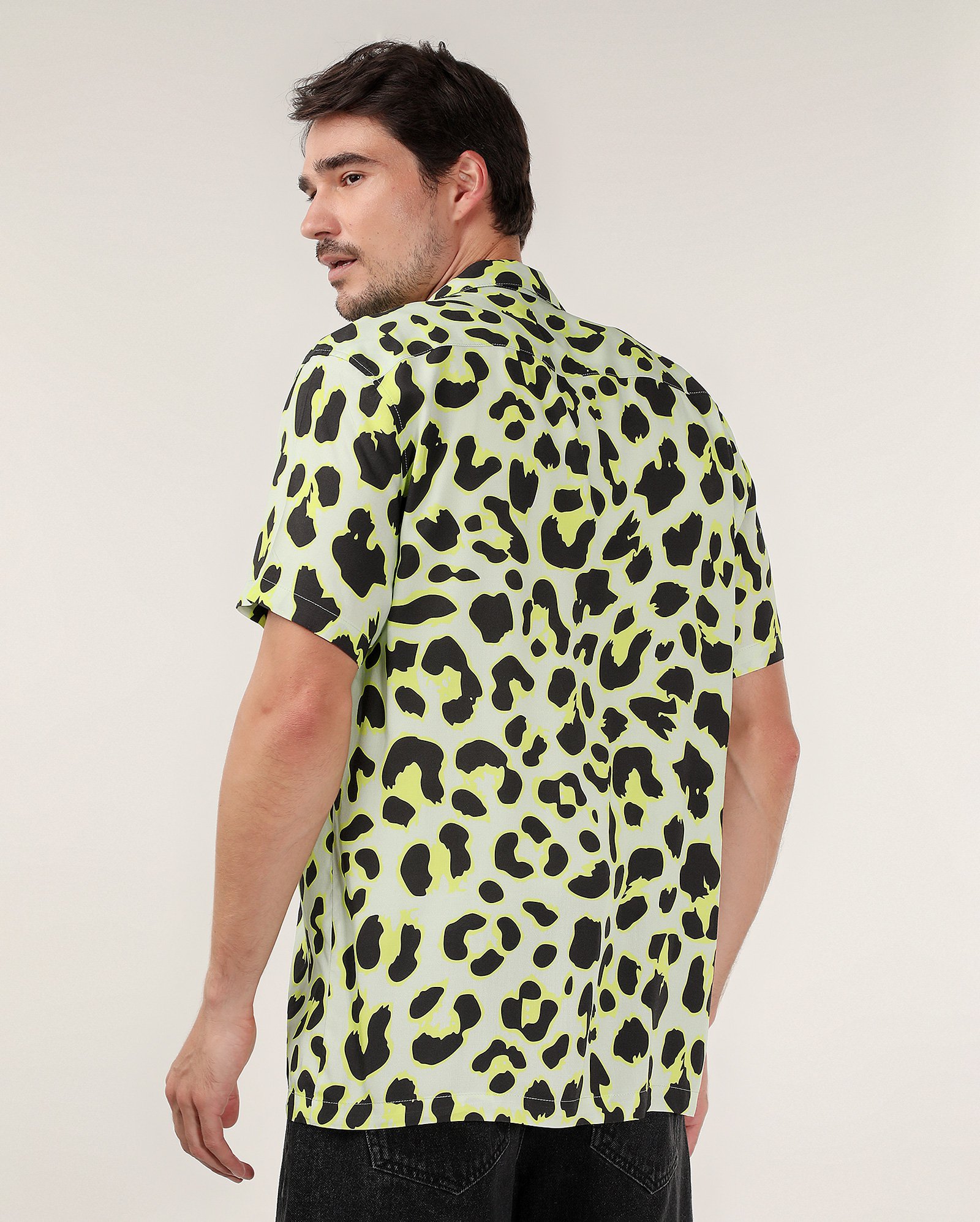 Camisa masculina bowling em viscose onça verde | Pool