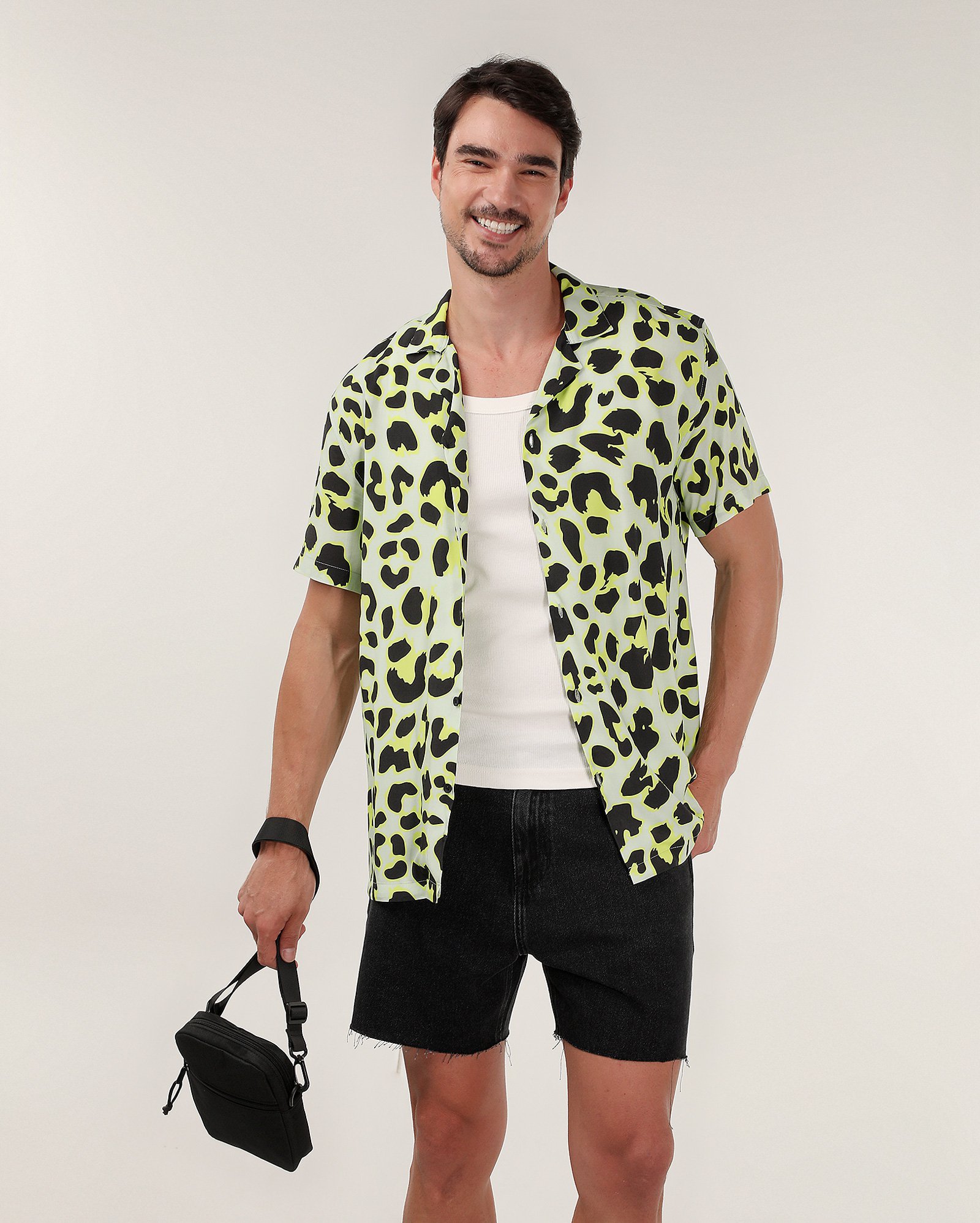 Camisa masculina bowling em viscose onça verde | Pool