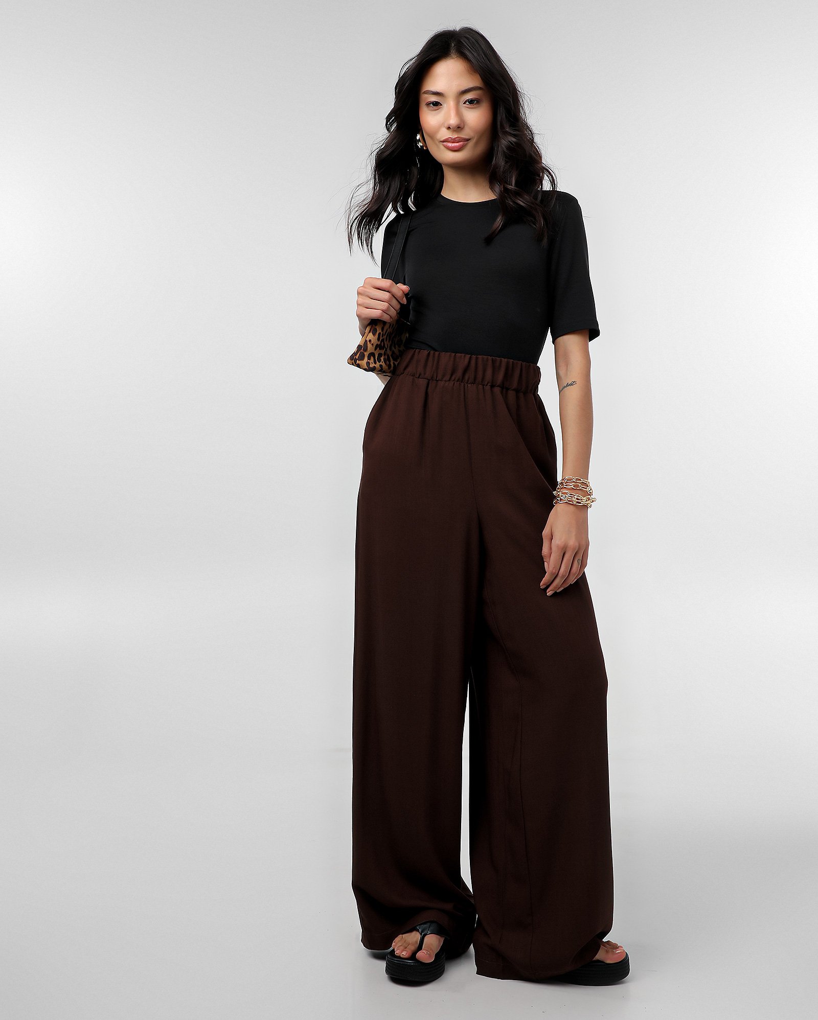 Calça feminina pantalona cós elástico - Marrom | Pool Basics