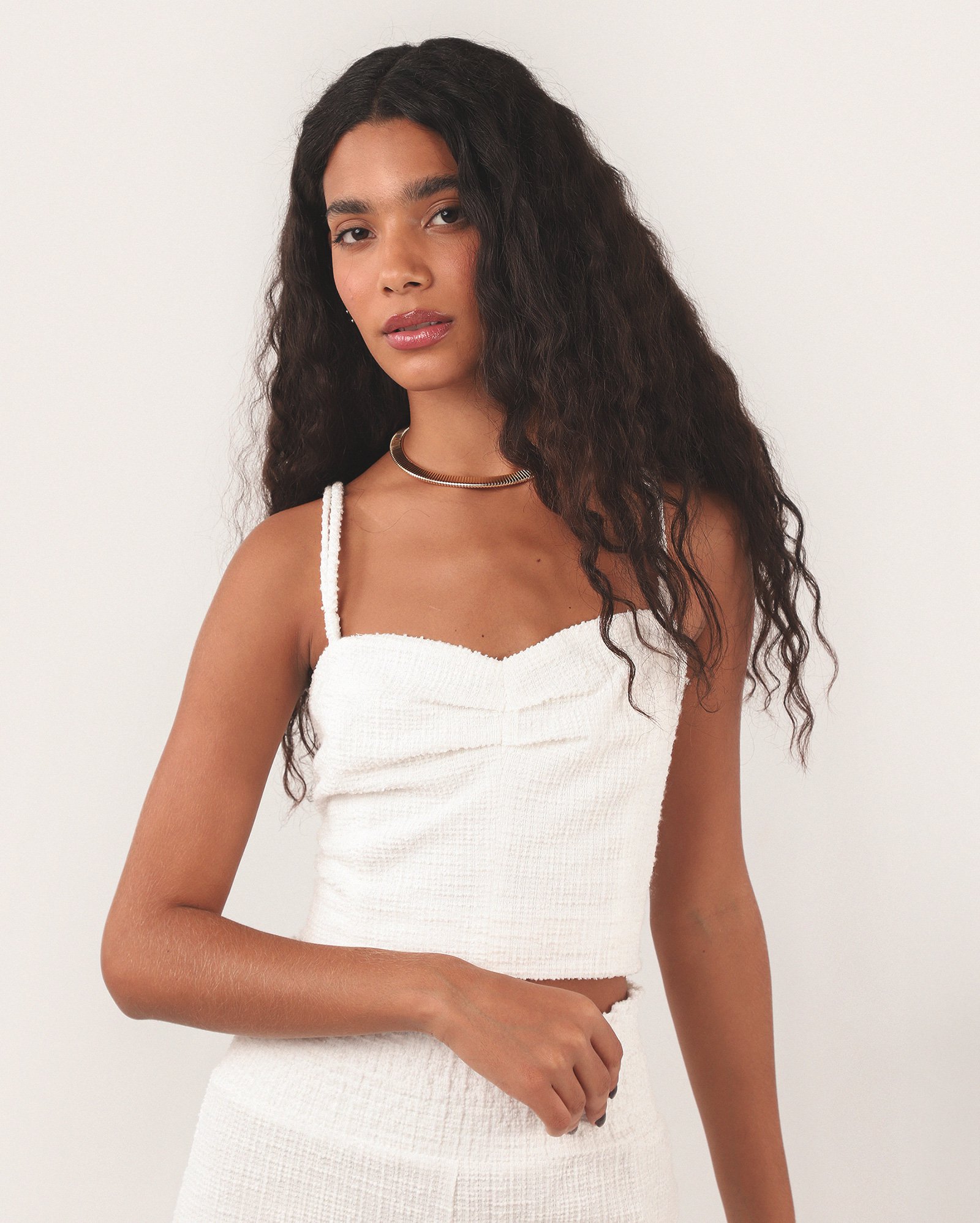 Regata cropped tecido bouclé alça dupla - Branco | Missinclof + Riachuelo