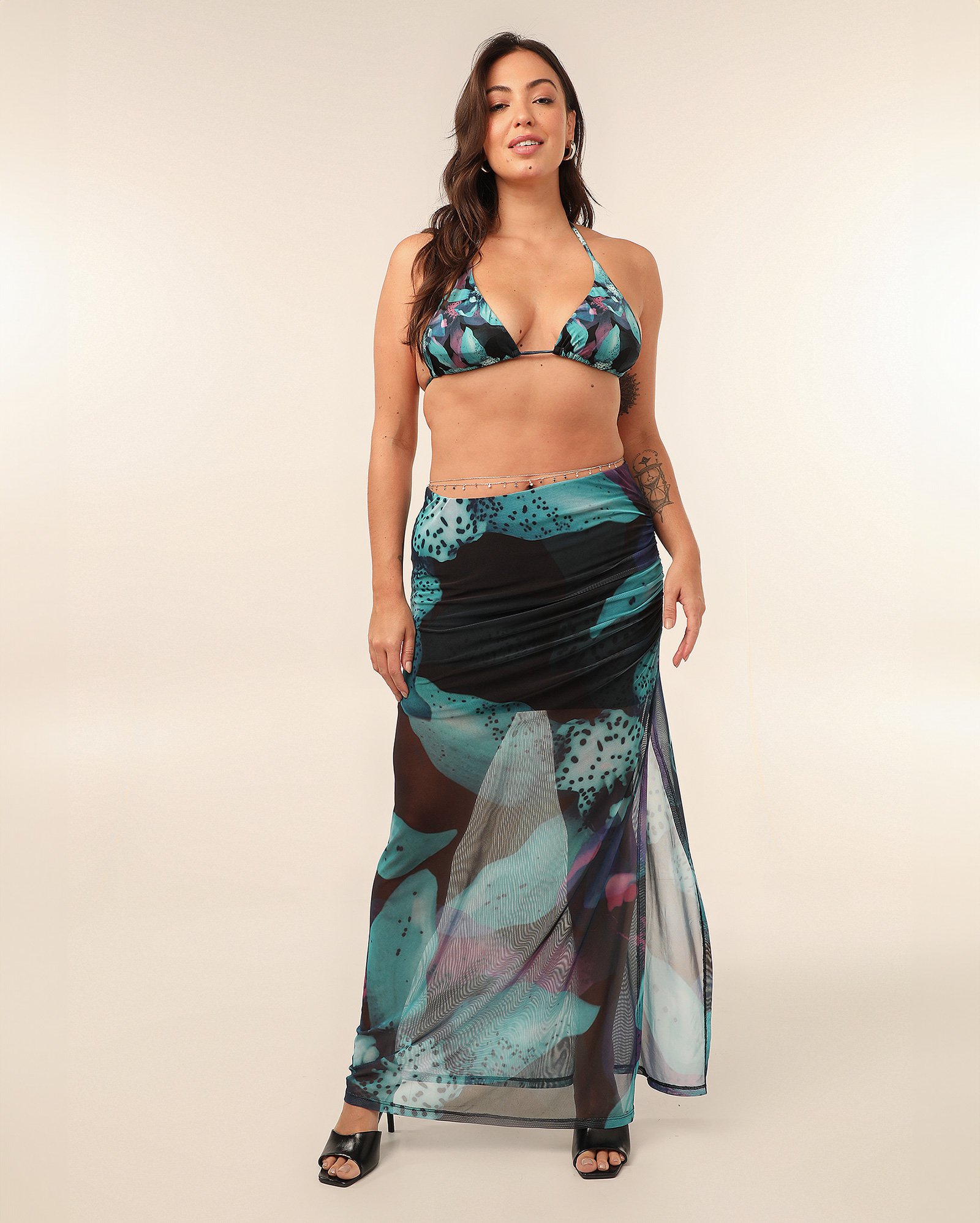 Biquíni calcinha com amarradinha floral multicor | Makai + Riachuelo — foto 6