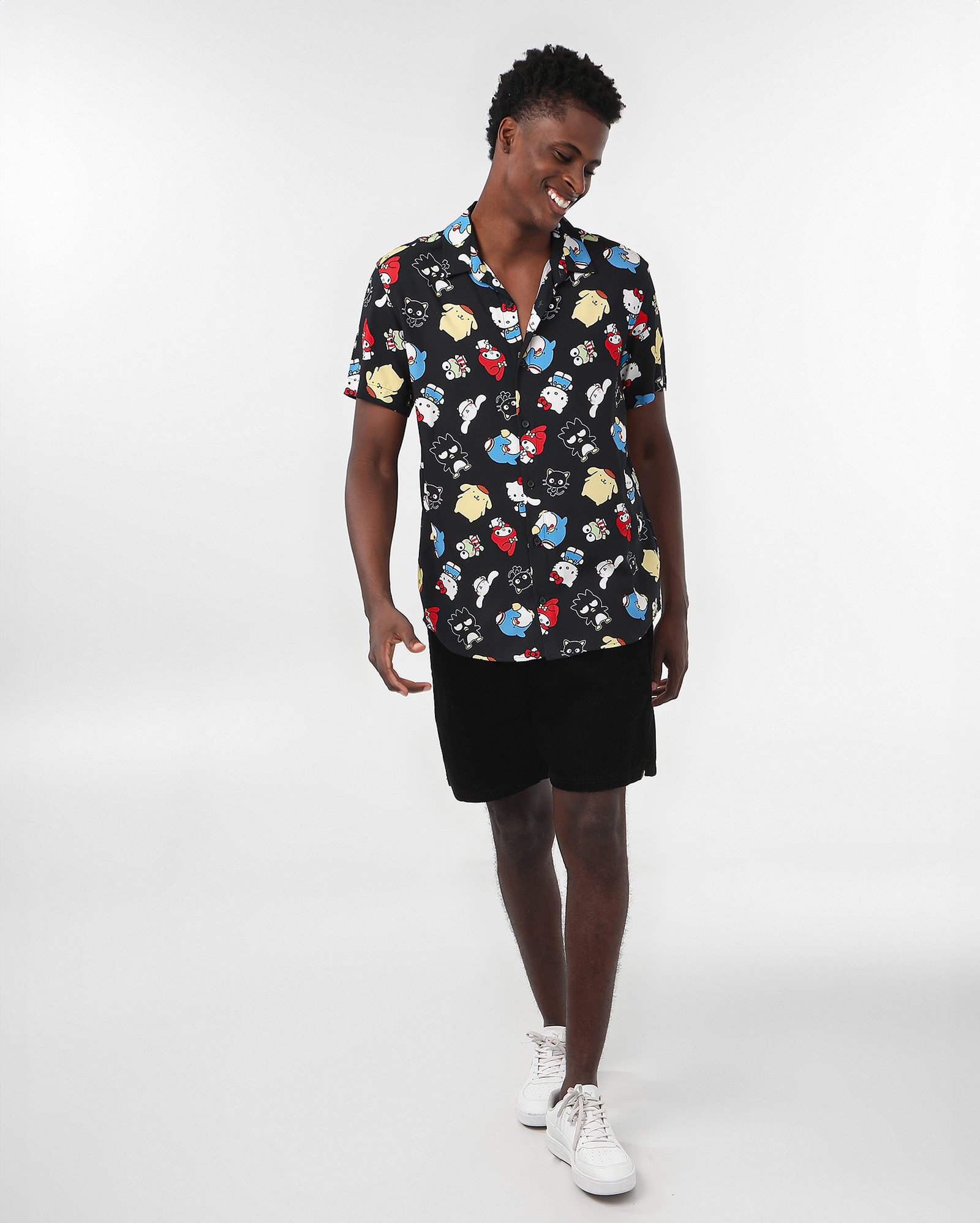 Camisa masculina viscose Sanrio Hello Kitty preta | FANLAB — foto 3