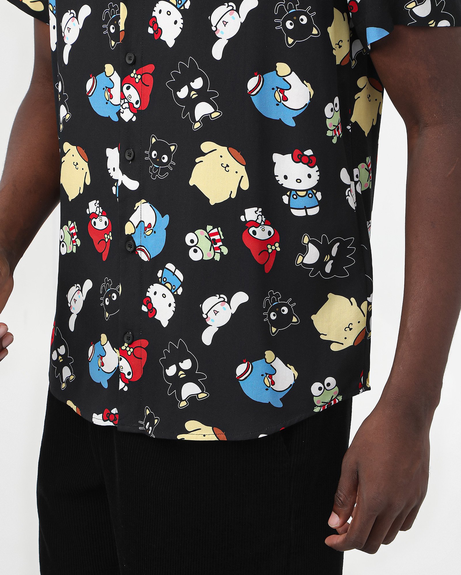 Camisa masculina viscose Sanrio Hello Kitty preta | FANLAB — foto 5