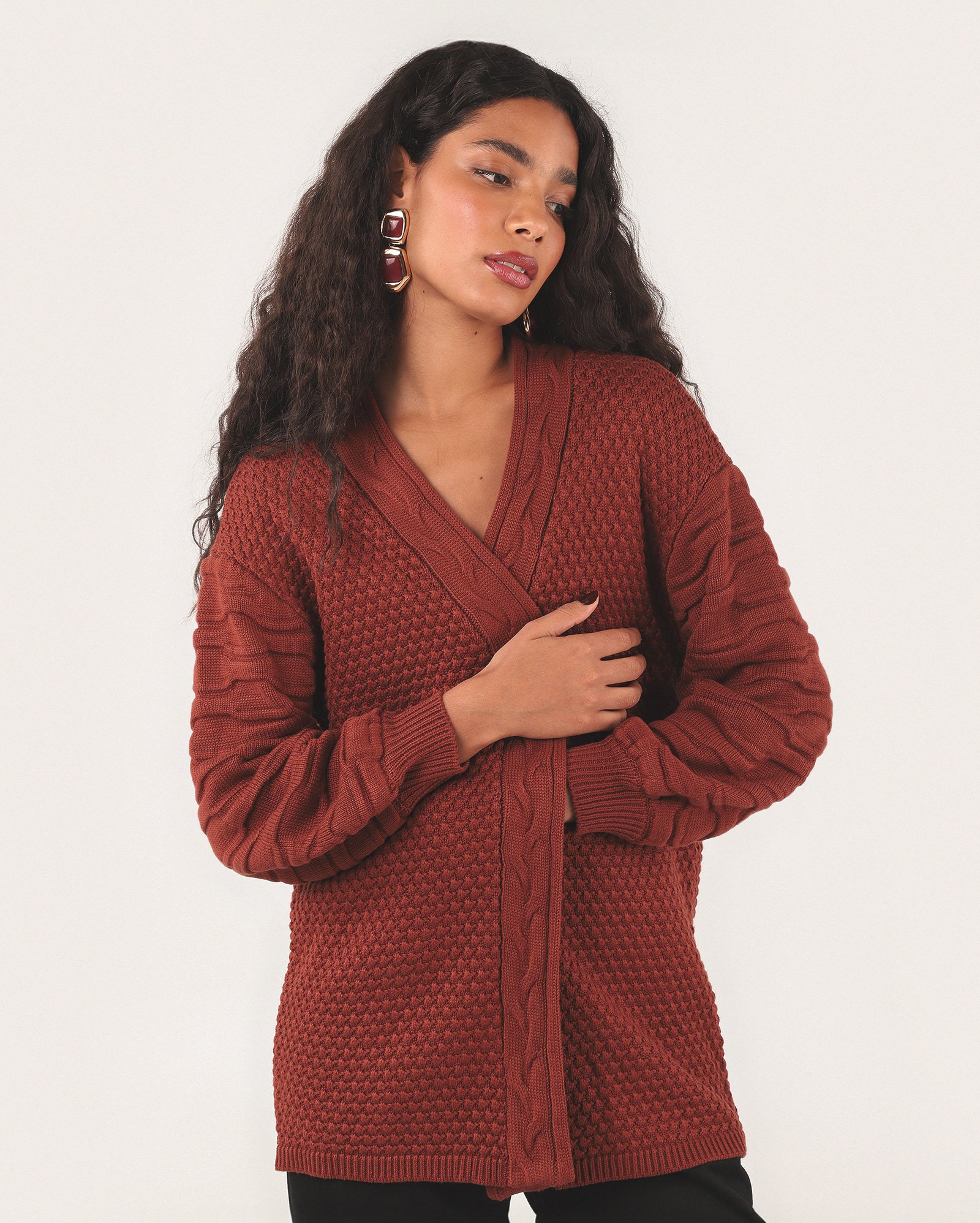 Cardigan feminino em tricot manga bufante - Vermelho Terracota | Missinclof + Riachuelo — foto 4