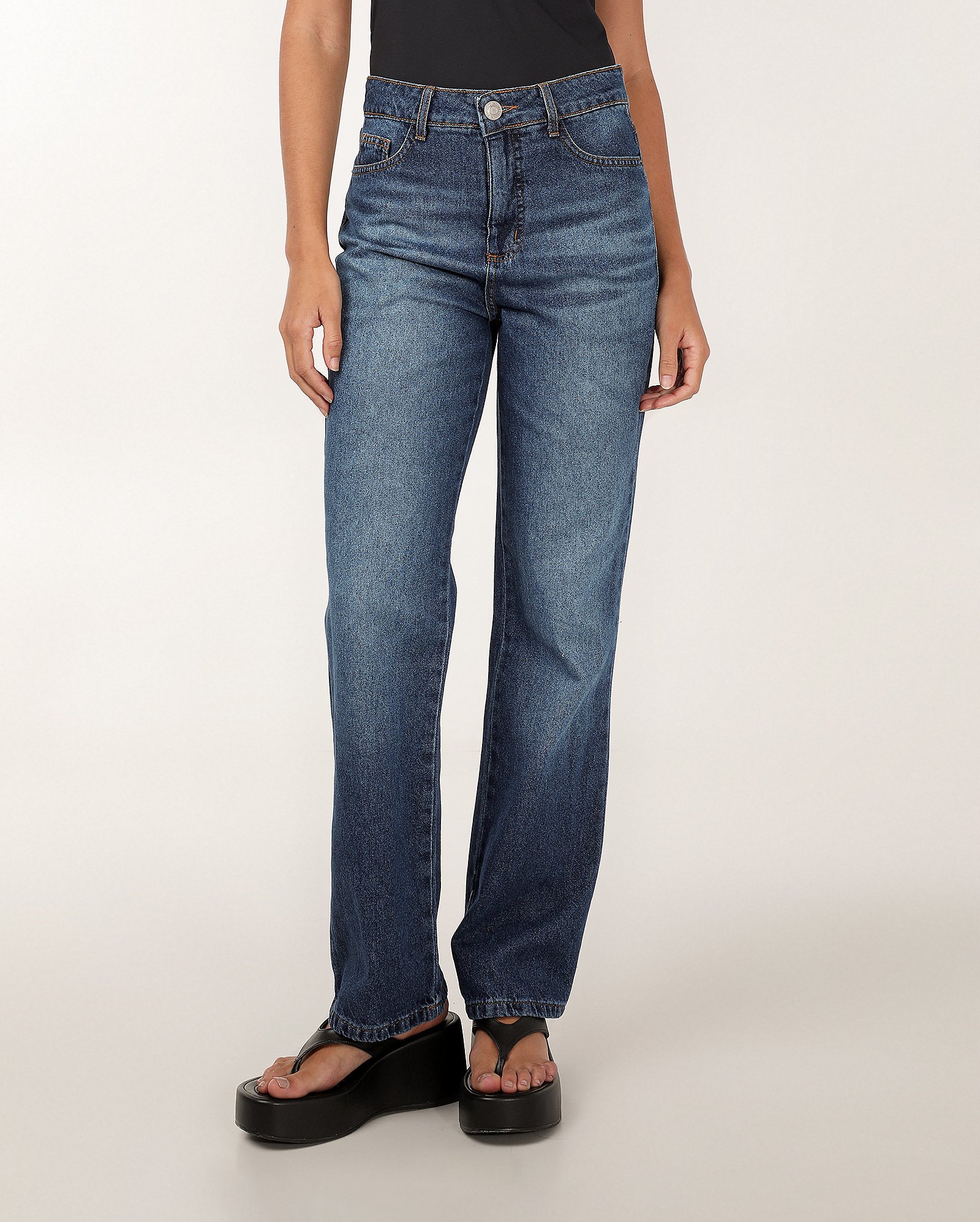Calça jeans feminina reta 90's cintura média | Pool Jeans