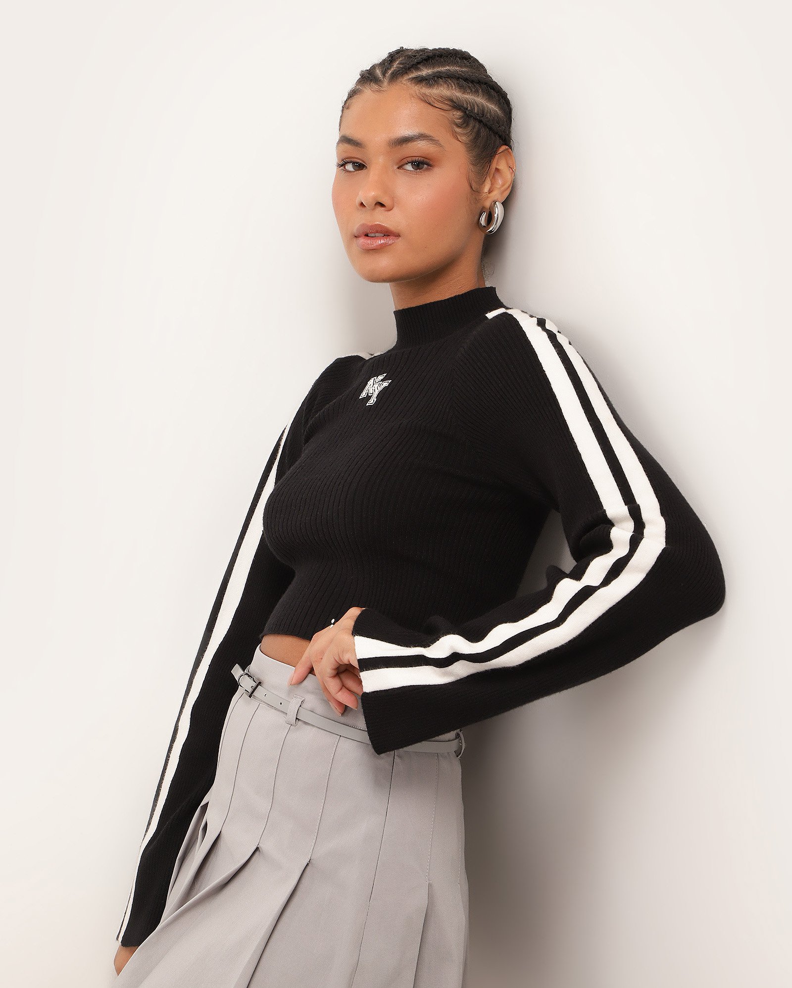 Blusa cropped de tricot canelado manga longa NY - Preto
