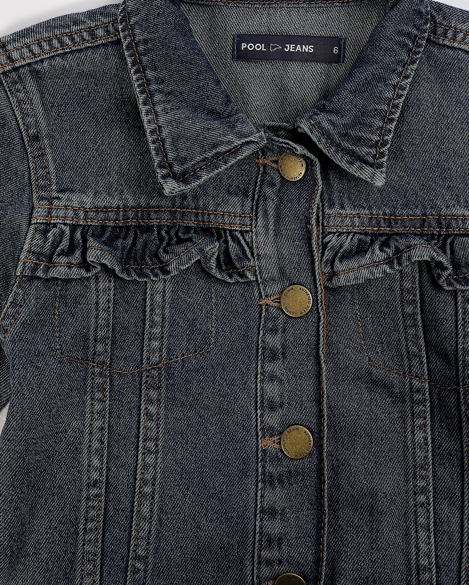 Jaqueta jeans infantil trucker com babado 4-10A denim escuro | Pool Kids