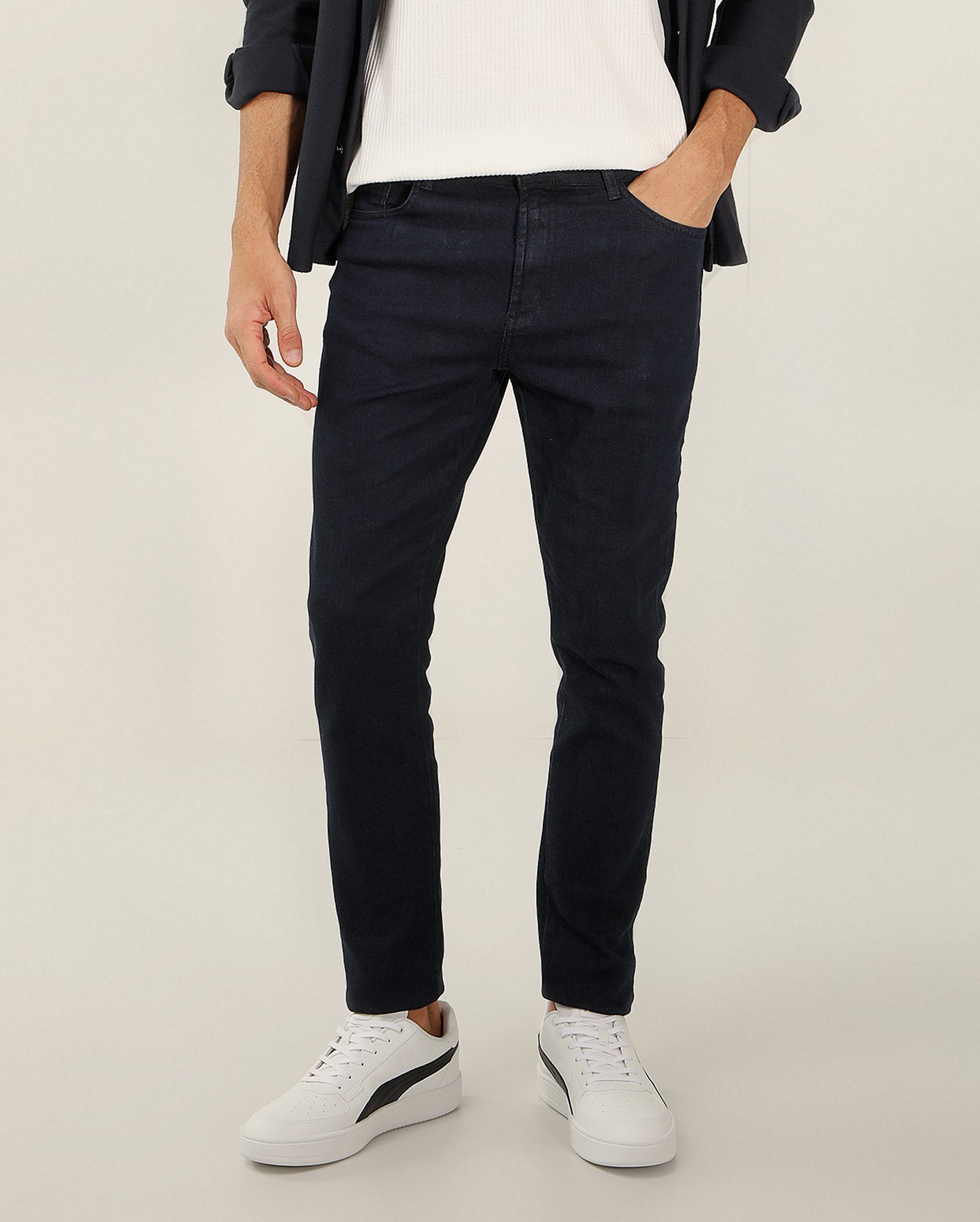 Calça jeans masculina skinny clássica com bolsos | Pool Jeans