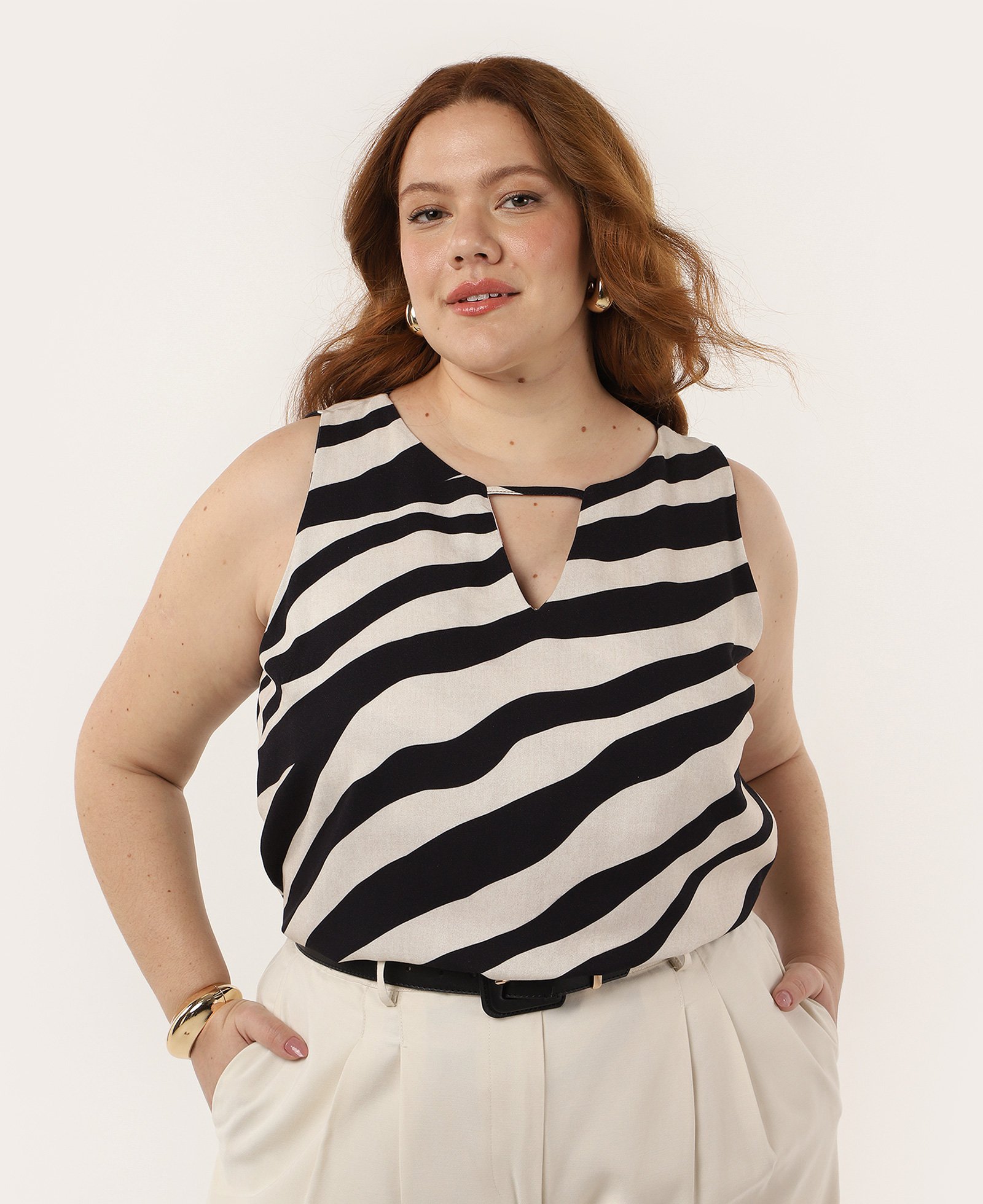 Regata plus size feminina ampla zebra mescla off-white | AK Plus by Riachuelo