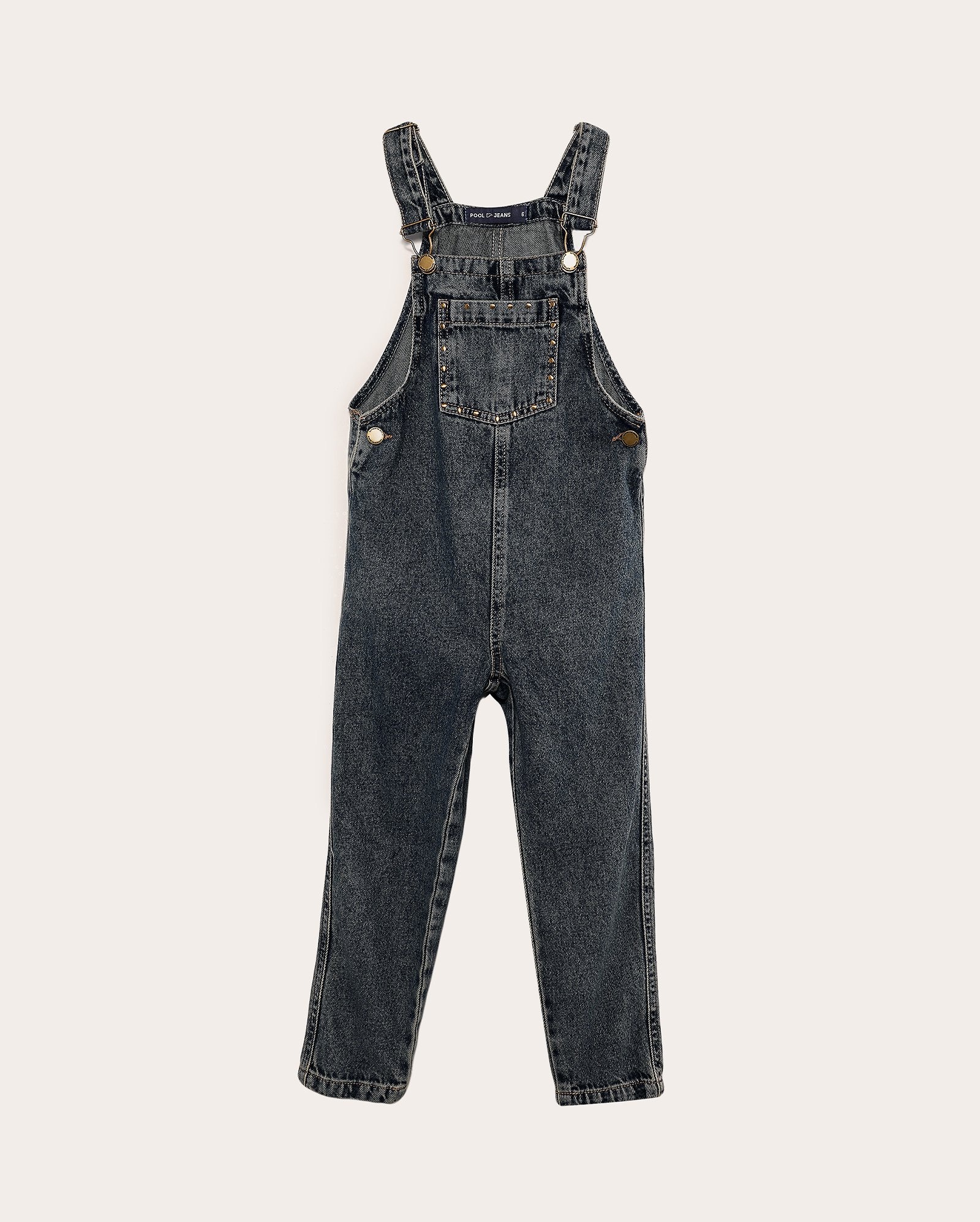 Jardineira jeans infantil estonada com tachas 4-10A denim escuro | Pool Kids