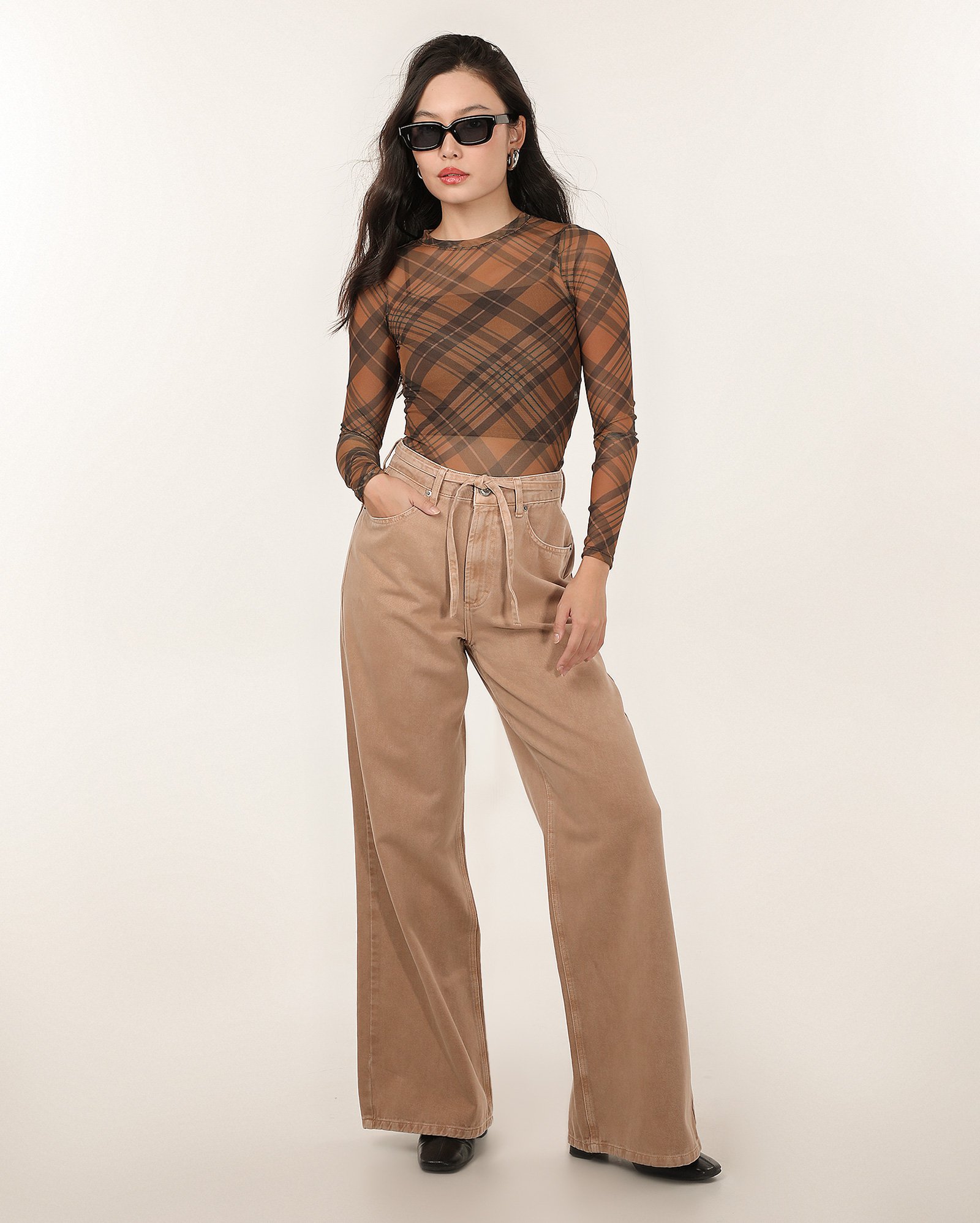 Blusa feminina em tule Marisse xadrez bege — foto 2