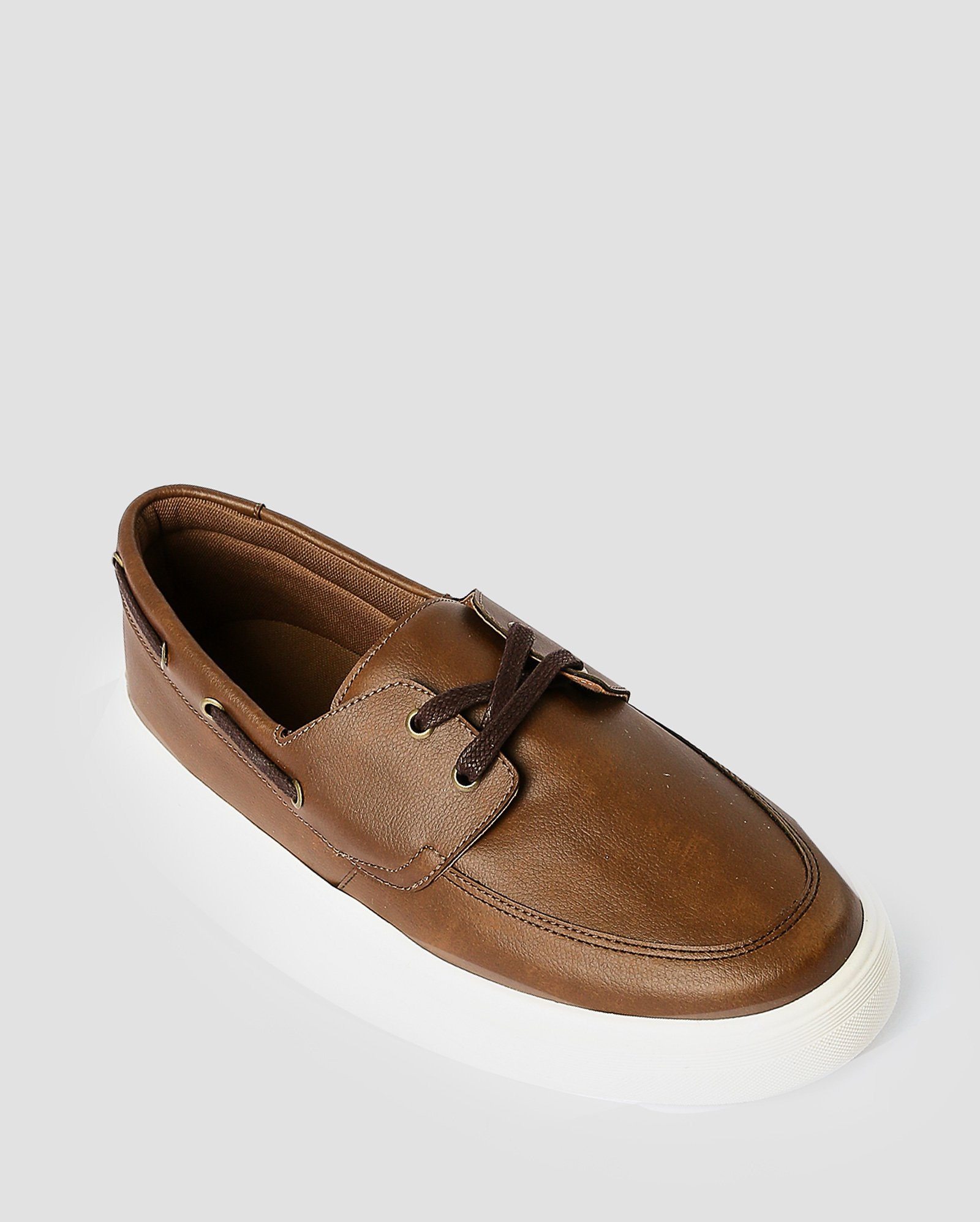 Sapato masculino dockside com pespontos e amarração marrom | Riachuelo