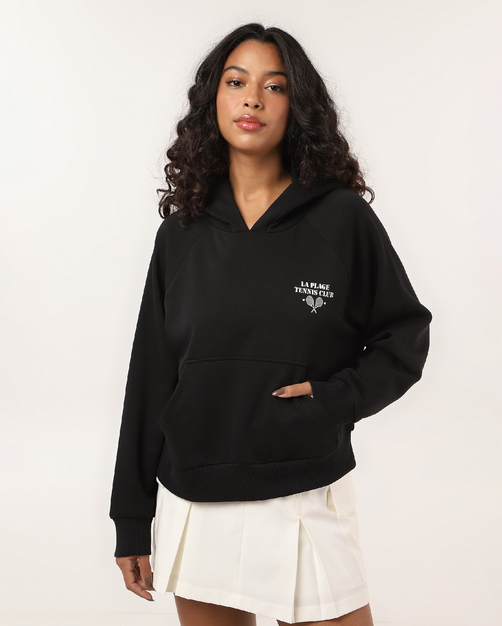 Blusa de moletom feminina tennis club com felpa e capuz preta | Pool