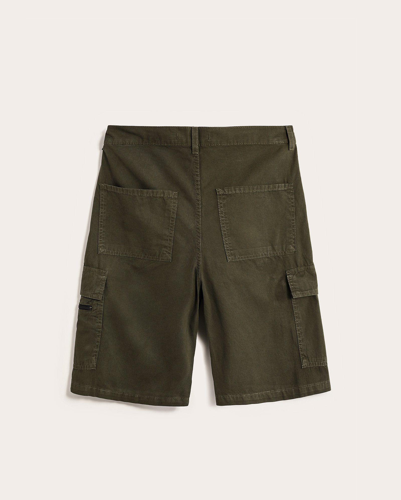 Bermuda sarja juvenil skater com bolsos cargo verde | Pool